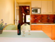 Wellness en rust in appartement Ana, direct aan zee op Rab - thumbnail 6