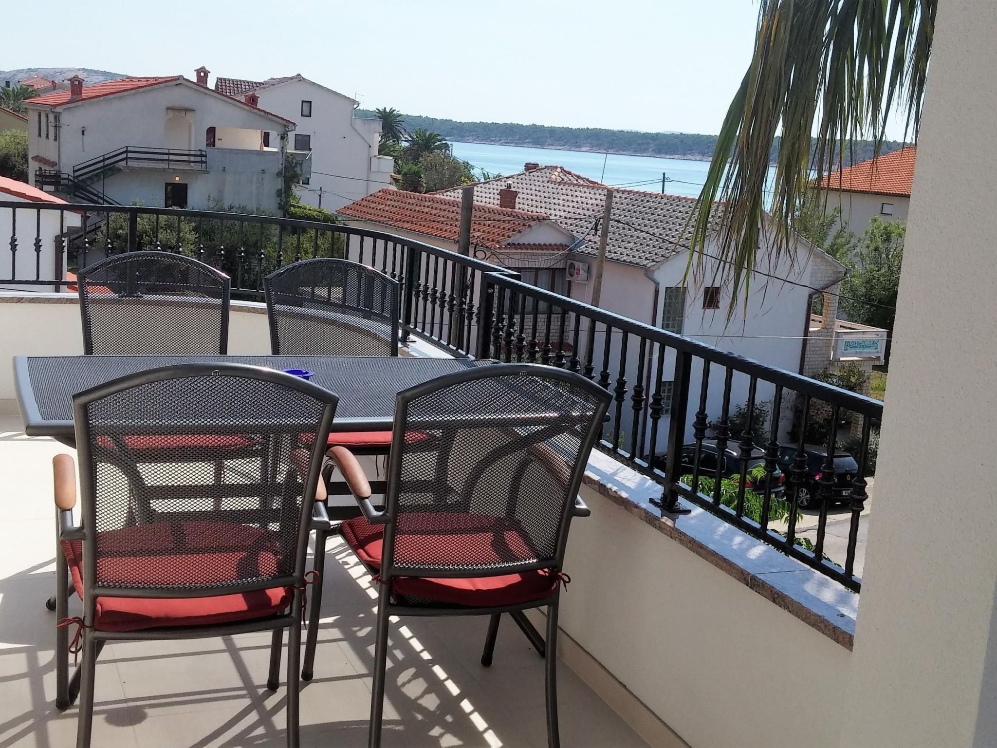 Appartement in Barbat mit Großer Terrasse-Binnen