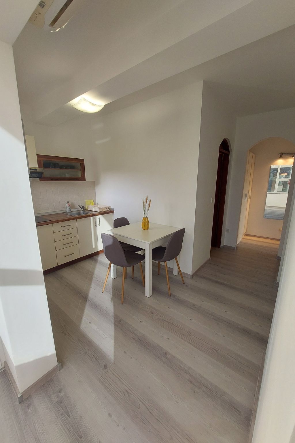 Gemütliche Erdgeschossferienwohnung mit Balkon-Binnen