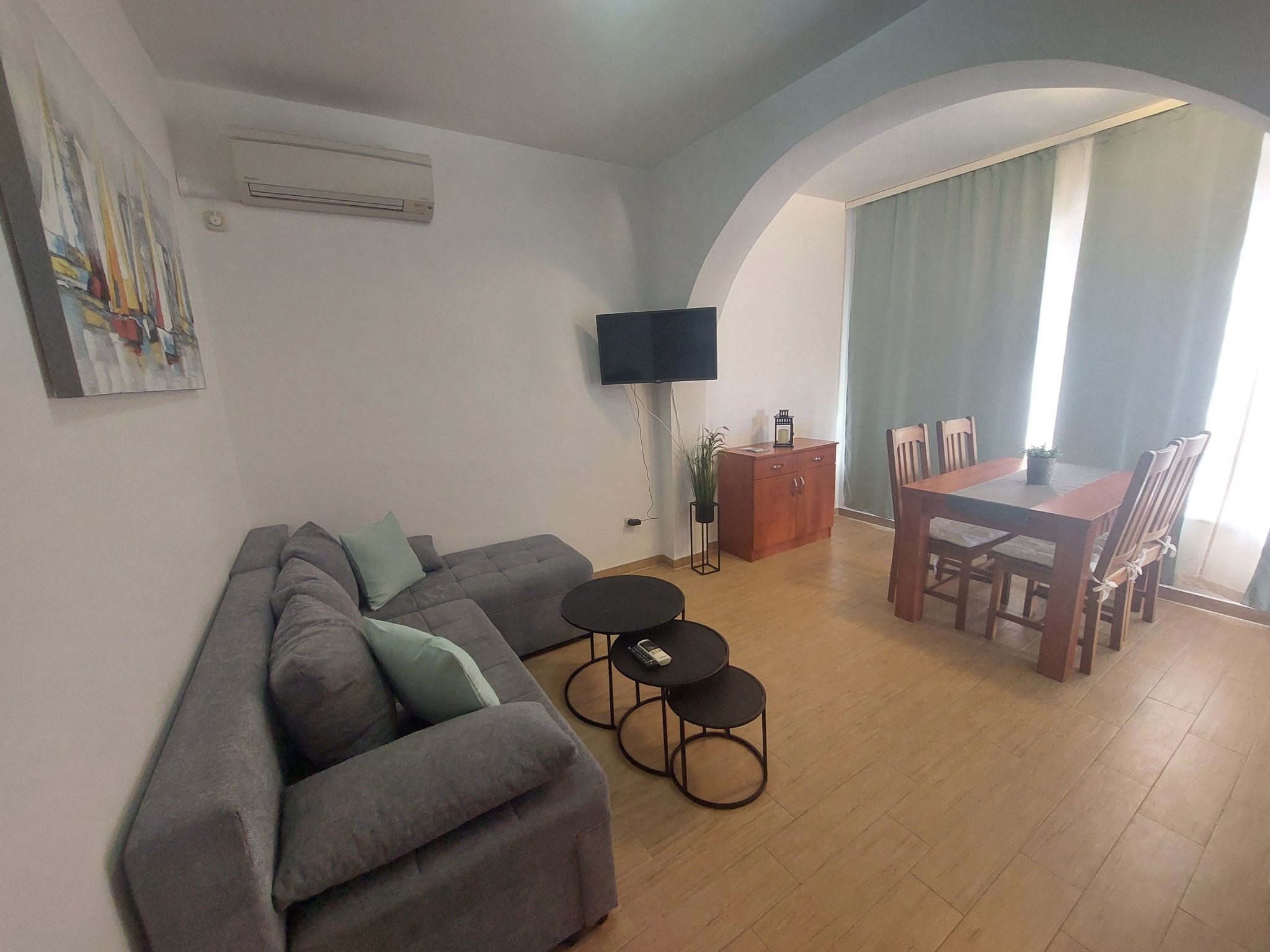 Gemütliche Ferienwohnung für Familien mit Terrasse-Binnen