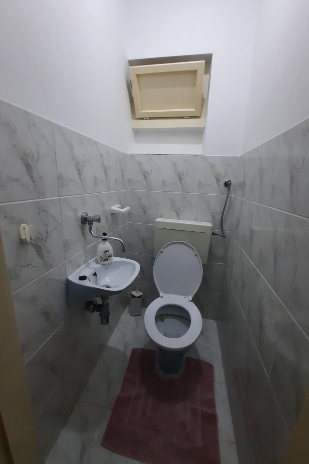 Gemütliche Ferienwohnung für Familien mit Terrasse-Binnen