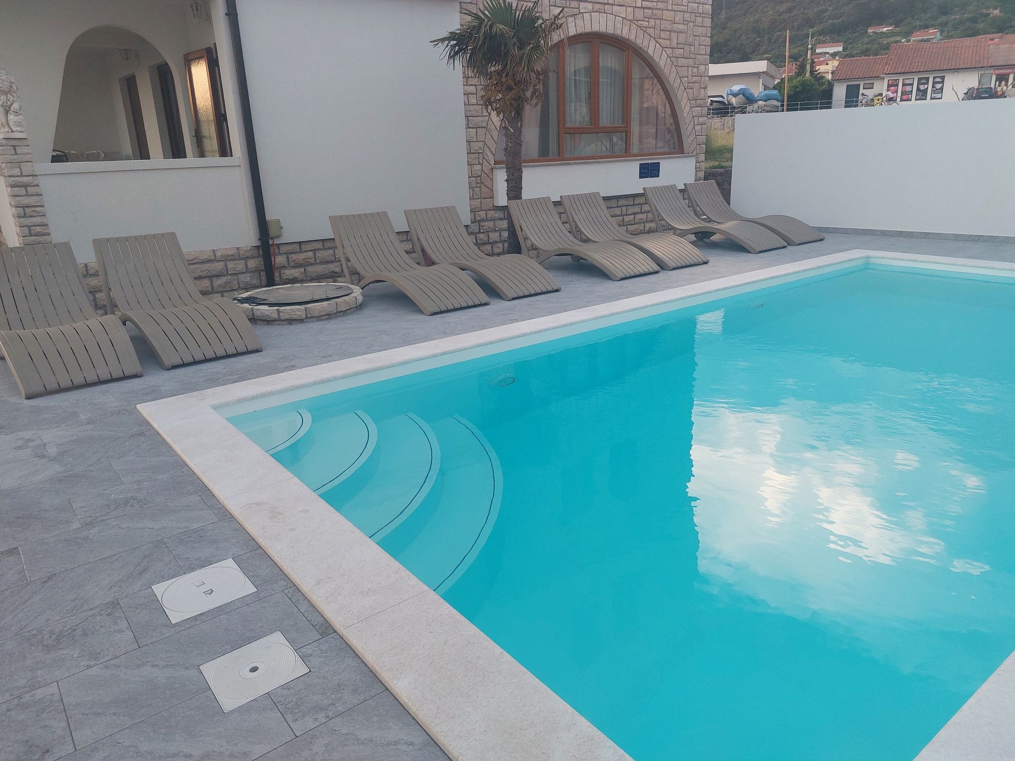 Gemütliche Ferienwohnung für Familien mit Terrasse-Binnen