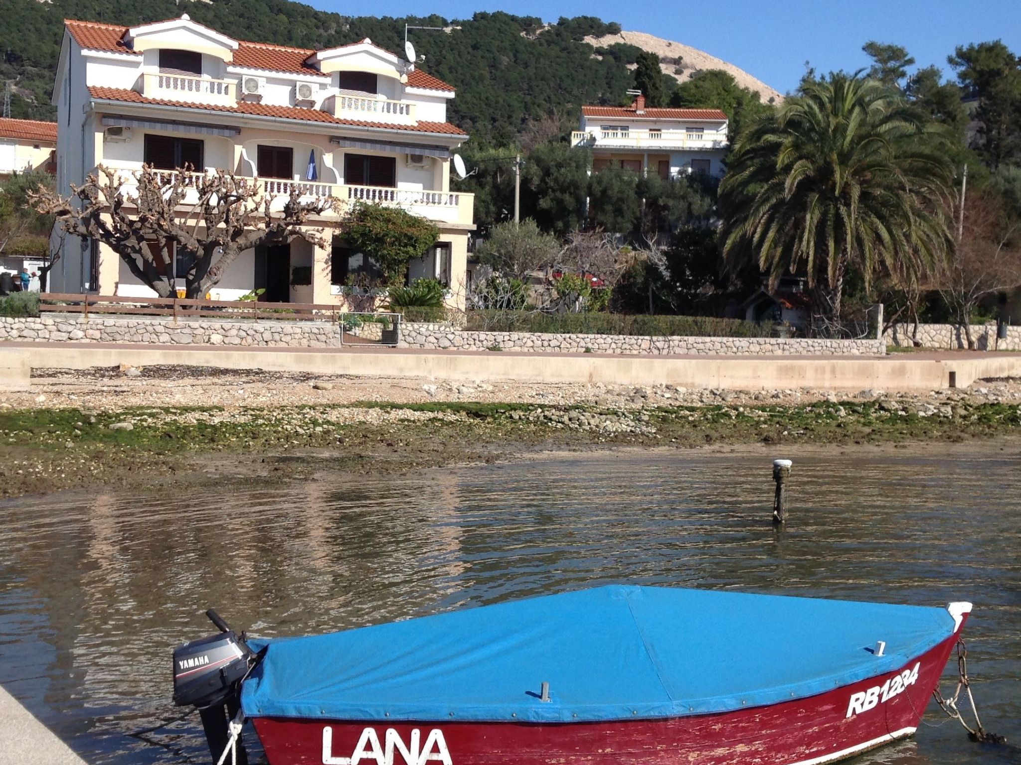 Wohnung 1 mit Meerblick Apartment in Rab