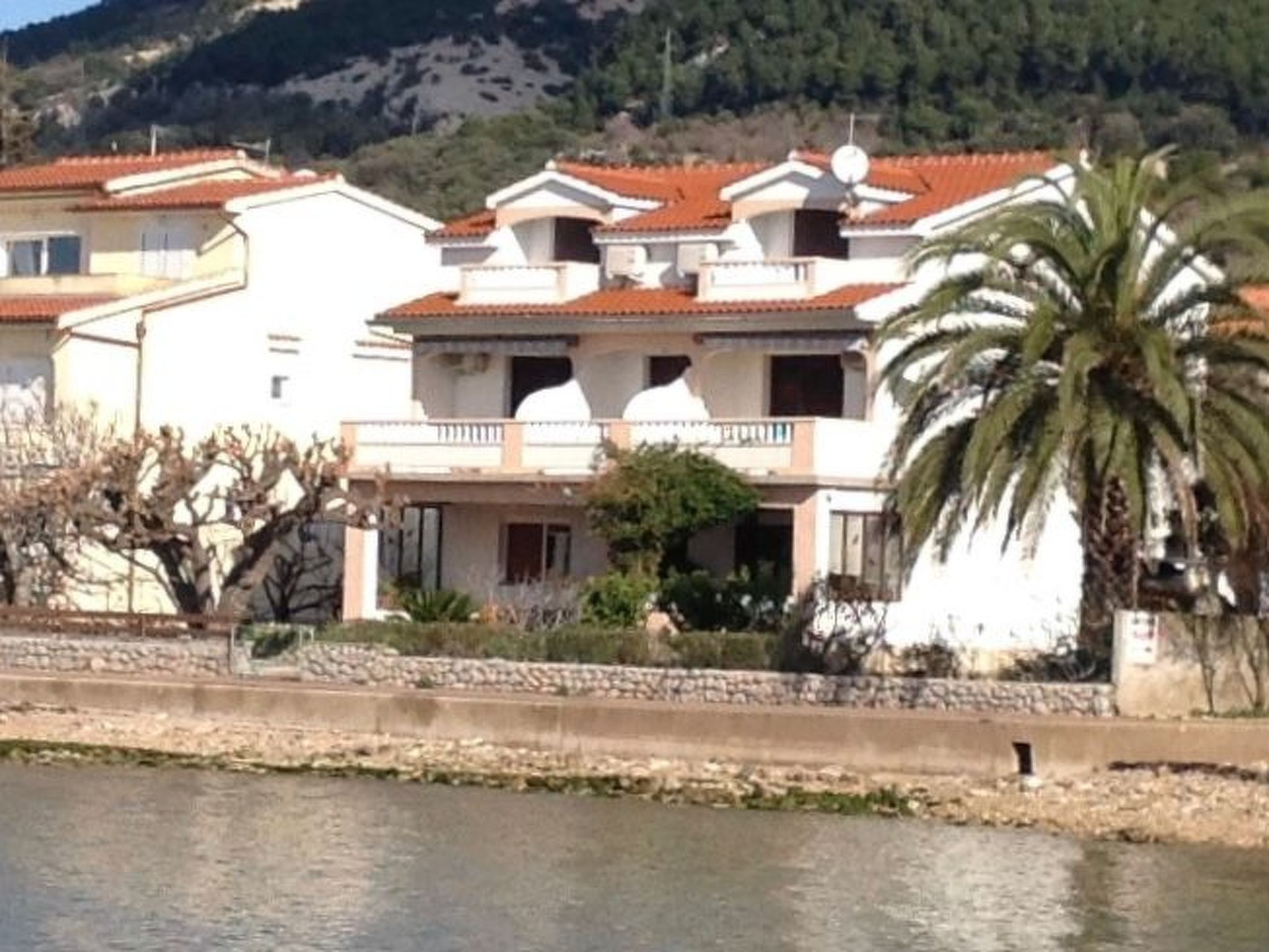 Wohnung 2 mit Meerblick Apartment in Rab