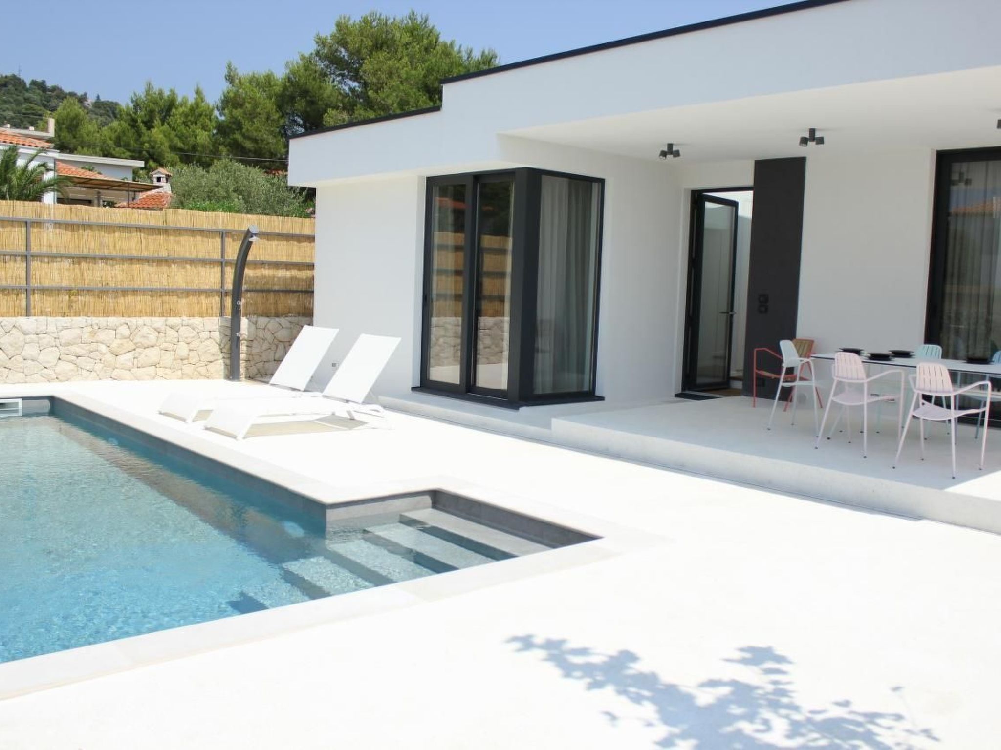 Luxuriöses Ferienhaus Sunny Garden in Barbat auf der Insel Rab