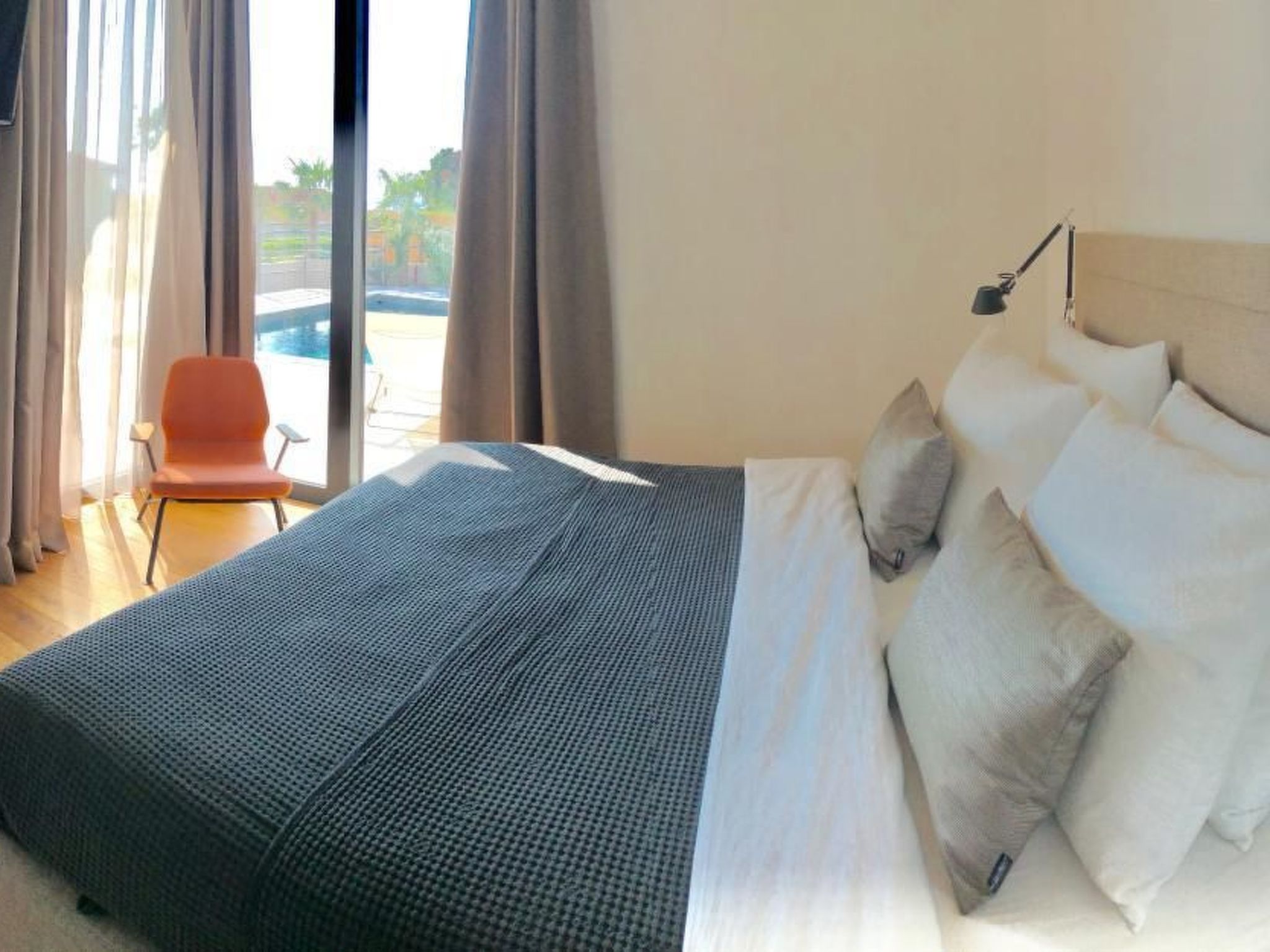 Photo of Luxuriöses Ferienhaus Sunny Garden in Barbat auf der Insel Rab