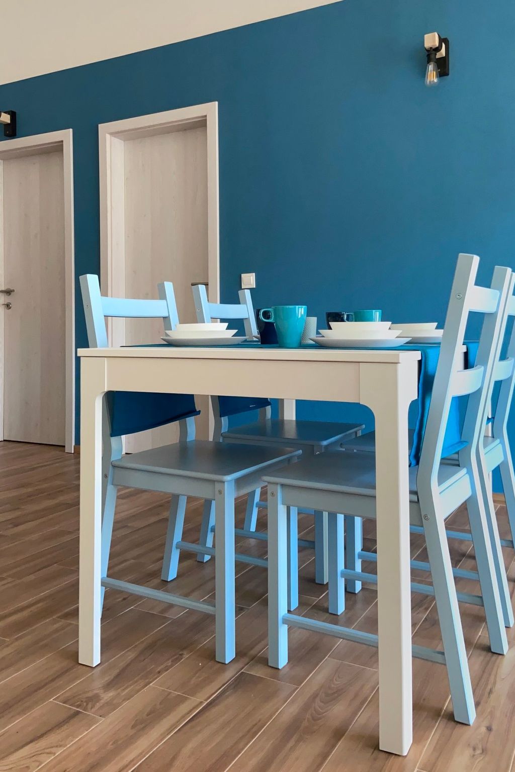 NR. 3 RELAX - APP 4-Inside