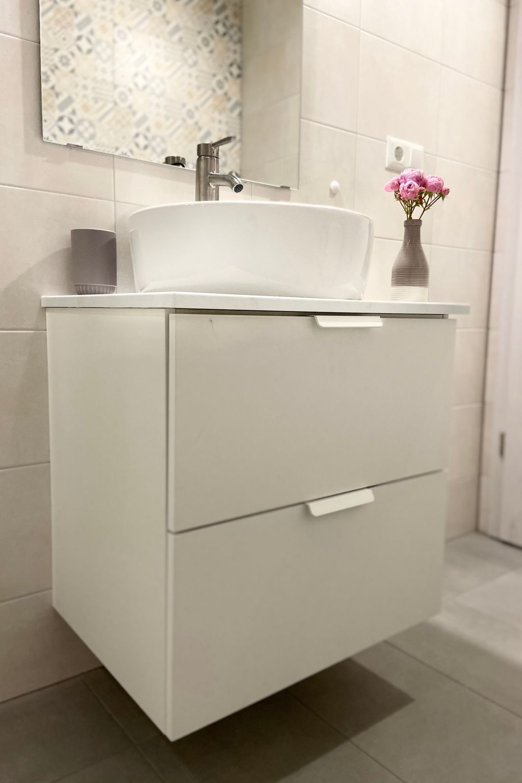 NR. 3 RELAX - APP 4-Inside