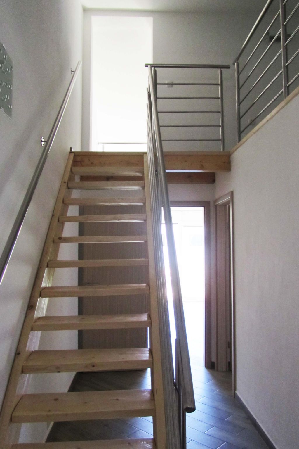 NR.2  SANDRA - APP 4-Image-tags.info