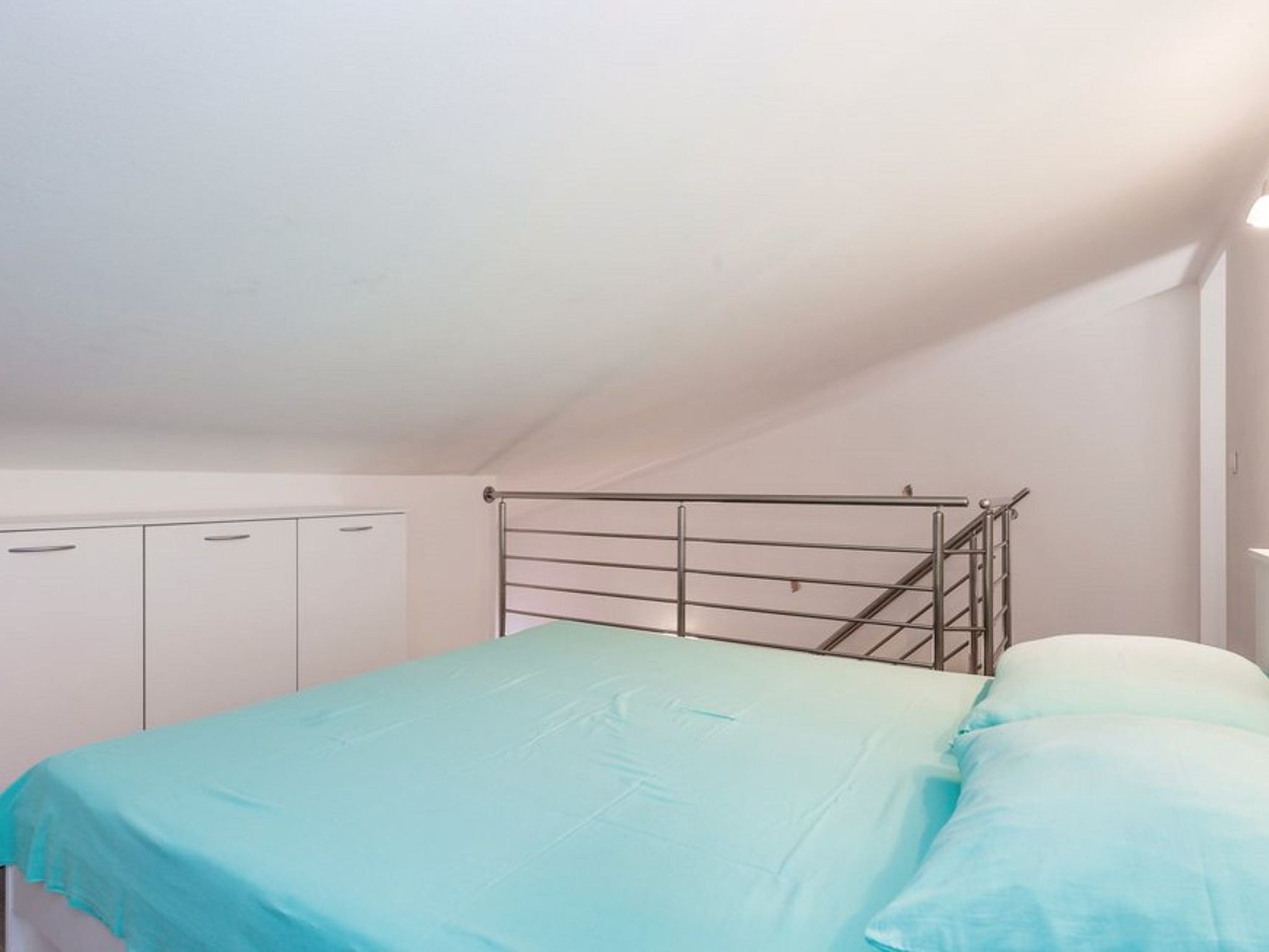 NR.2  SANDRA - APP 4-Image-tags.info