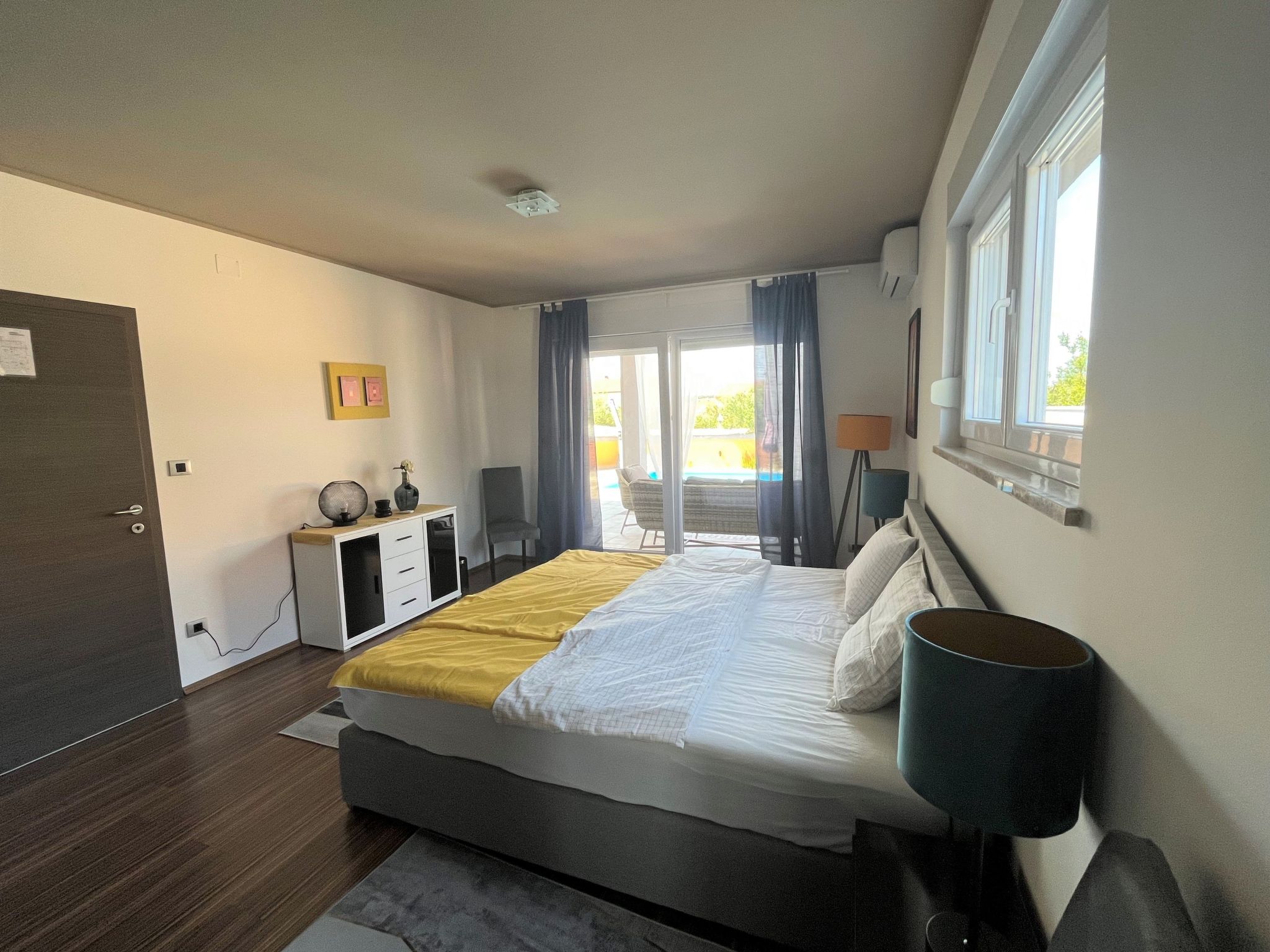 Villa Summer Escape in Barbat mit Garten und Aussicht-Binnen