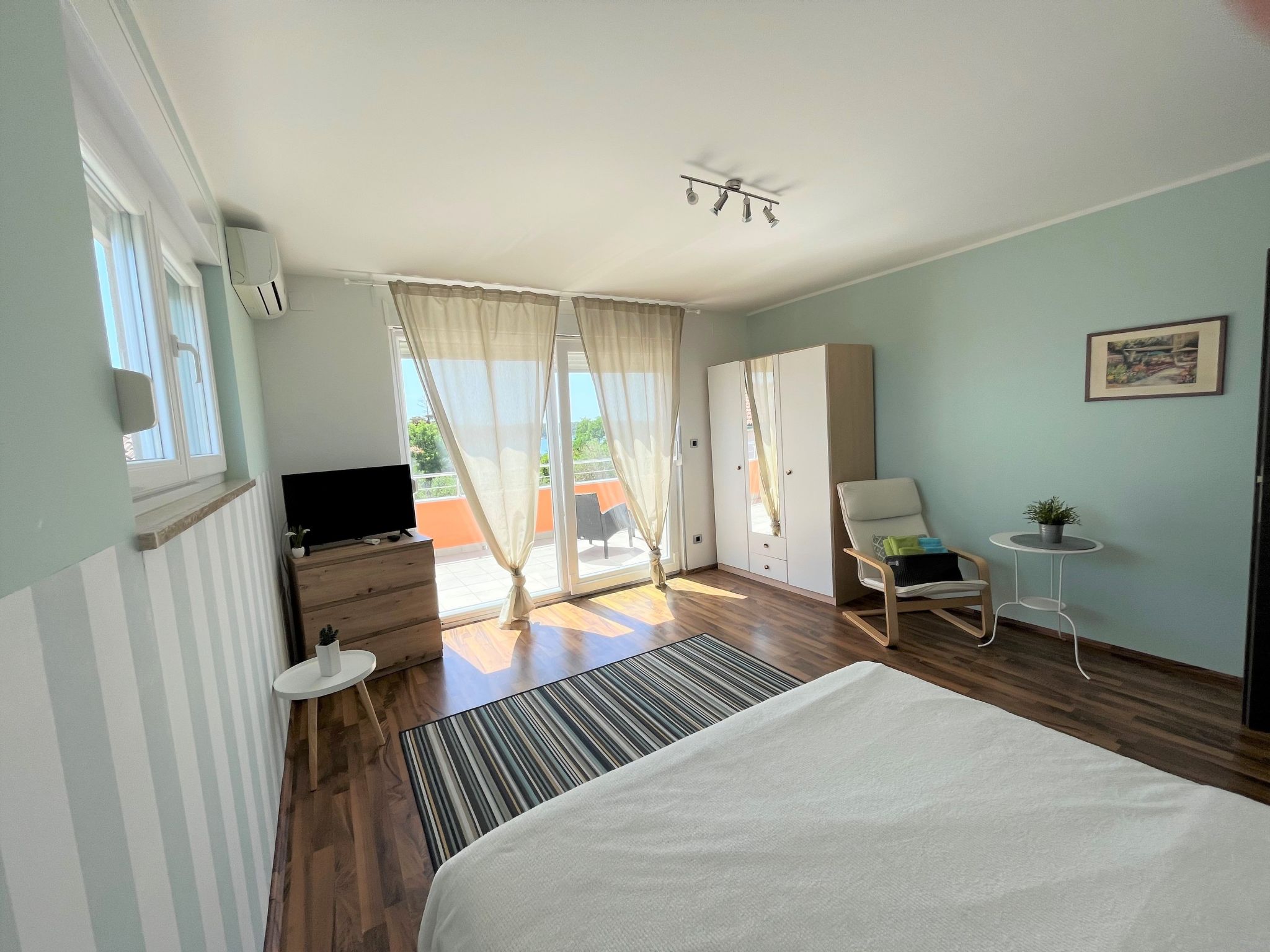 Villa Summer Escape in Barbat mit Garten und Aussicht-Binnen