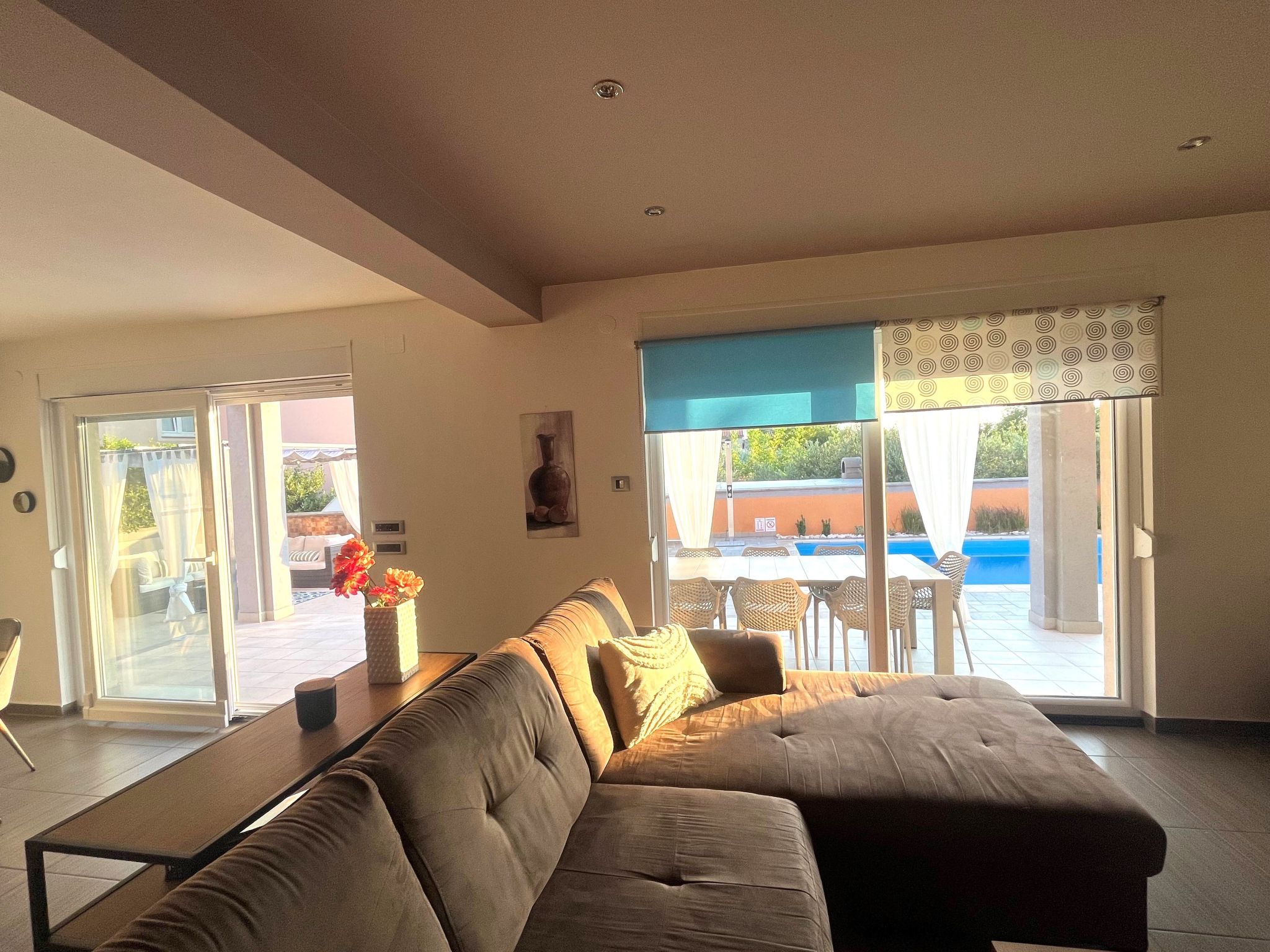 Villa Summer Escape in Barbat mit Garten und Aussicht-Binnen