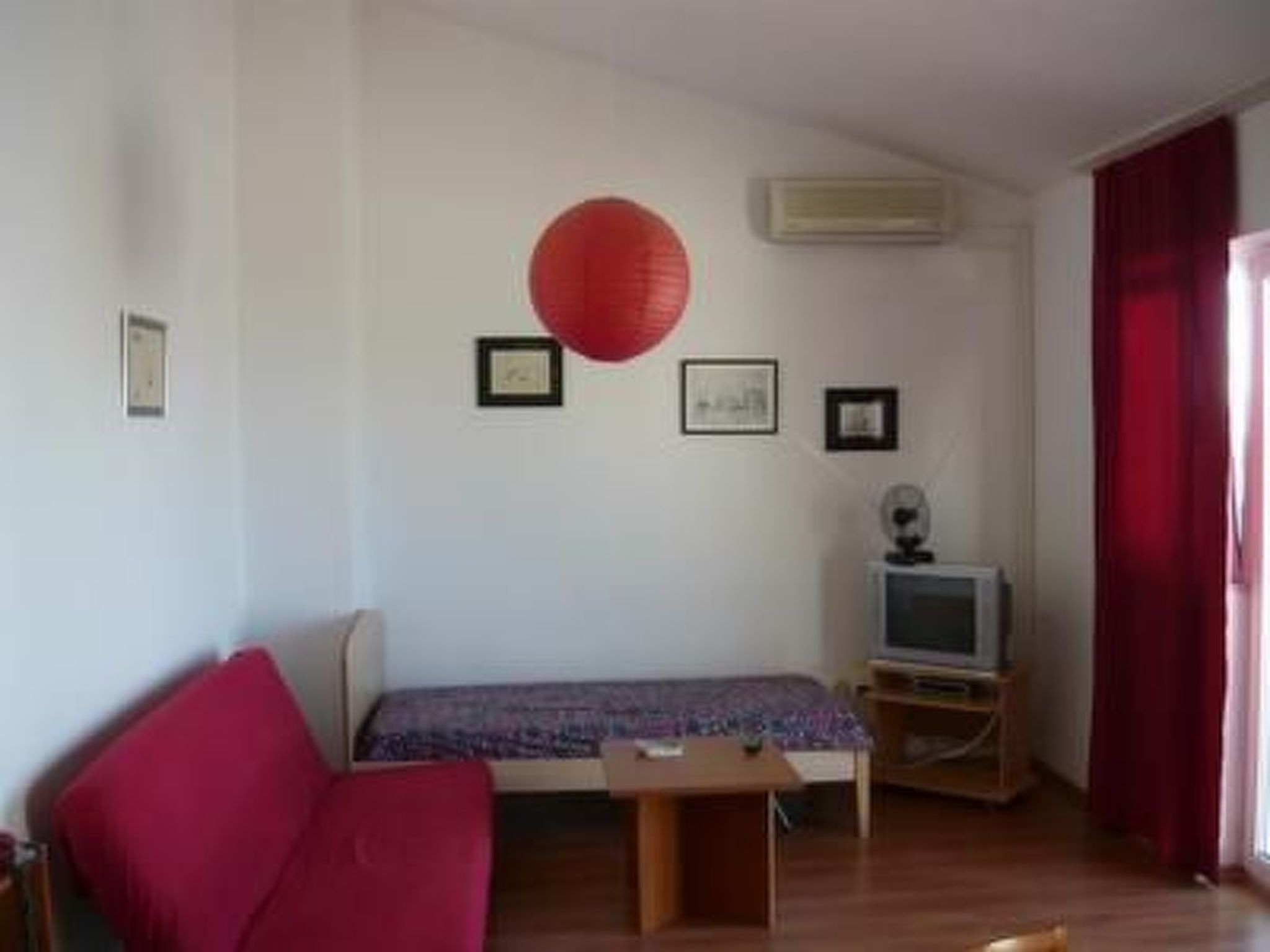 Jadro Apartments in Barbat mit Grill und Whirlpool-Binnen