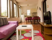 Sfeervol appartement in Palit met privé balkon op 200 meter van zee - thumbnail 4