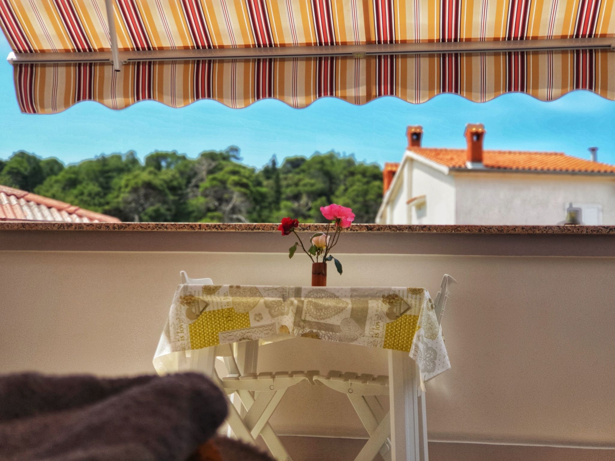 Appartement in Palit mit Privatem Balkon-Image-tags.info