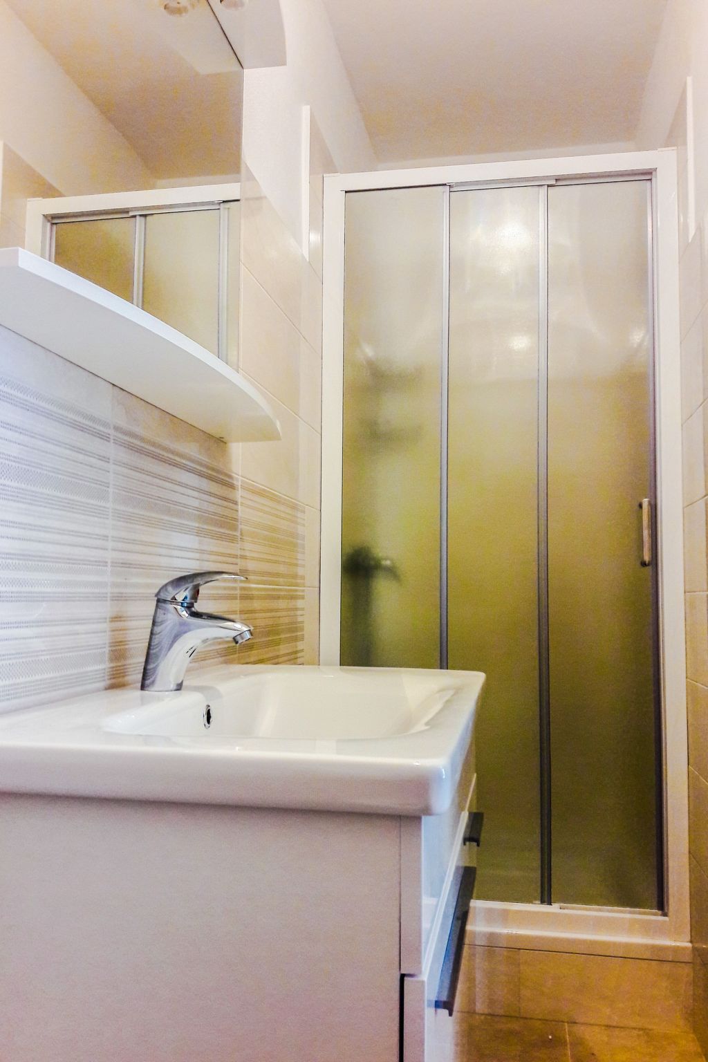 Appartement in Palit mit Privatem Balkon-Image-tags.info