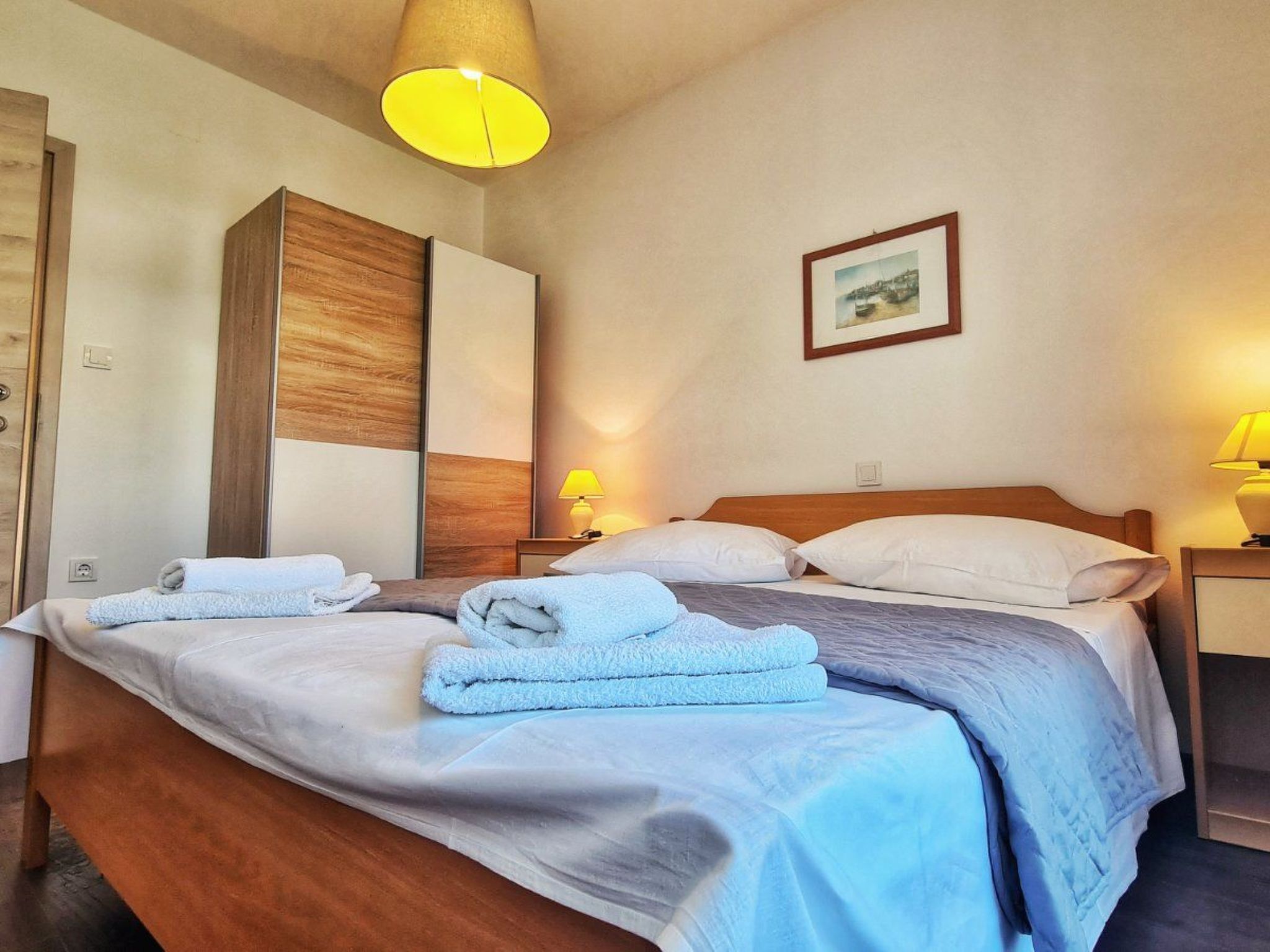 Große Wohnung in Palit mit Privatem Balkon