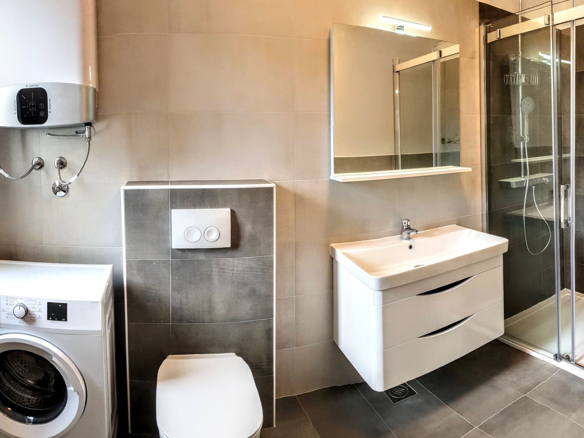 Große Wohnung in Palit mit Privatem Balkon-Image-tags.info