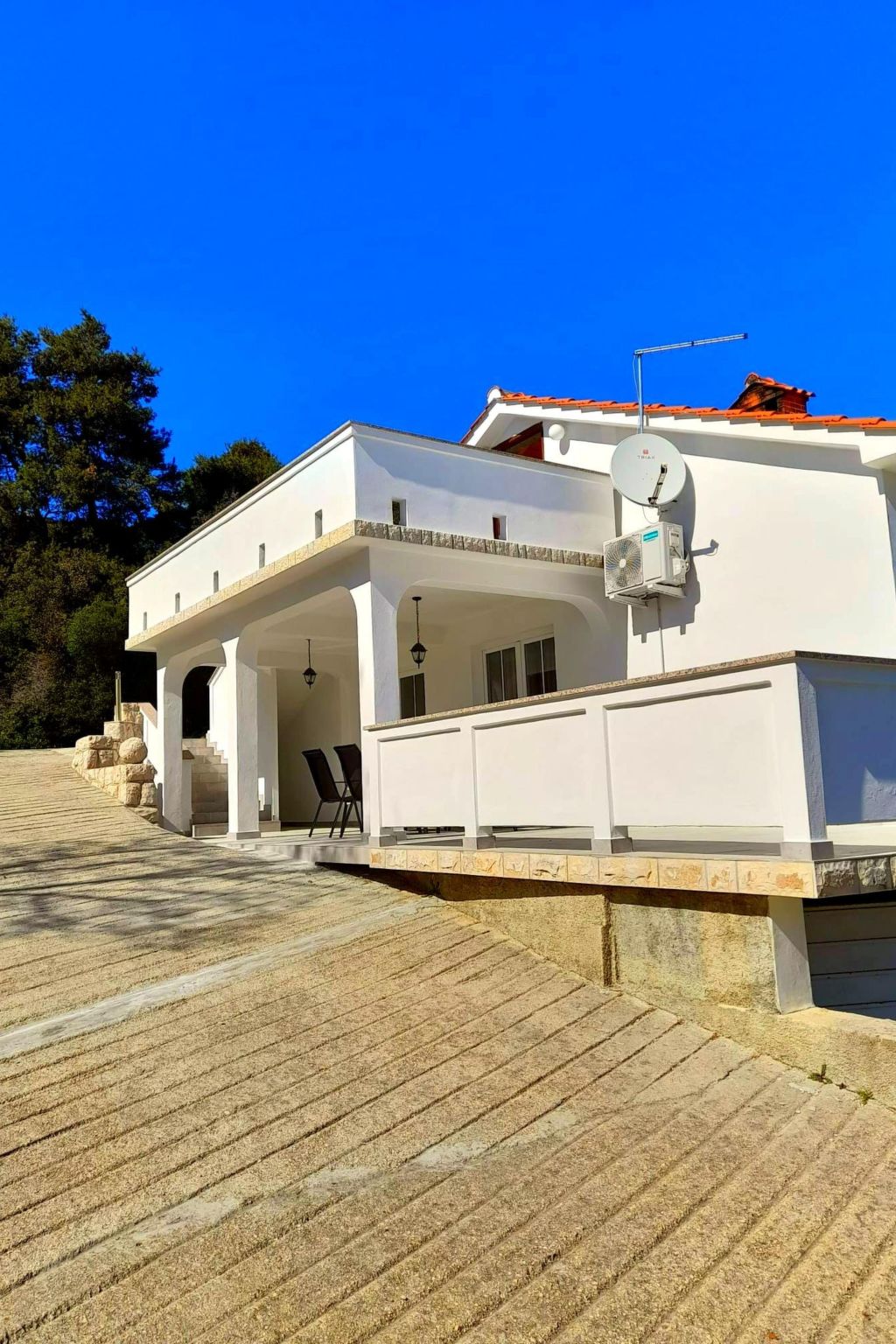 In Kampor mit Privatparkplatz