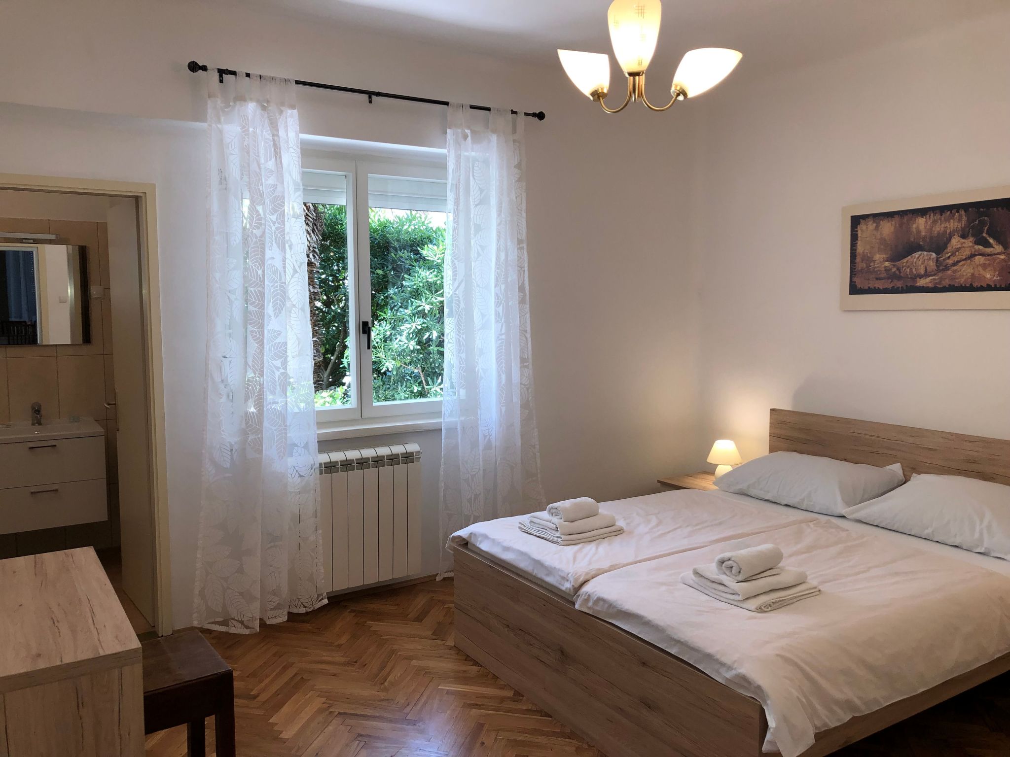 Erdgeschosswohnung mit Terrasse für sechs Personen-Binnen