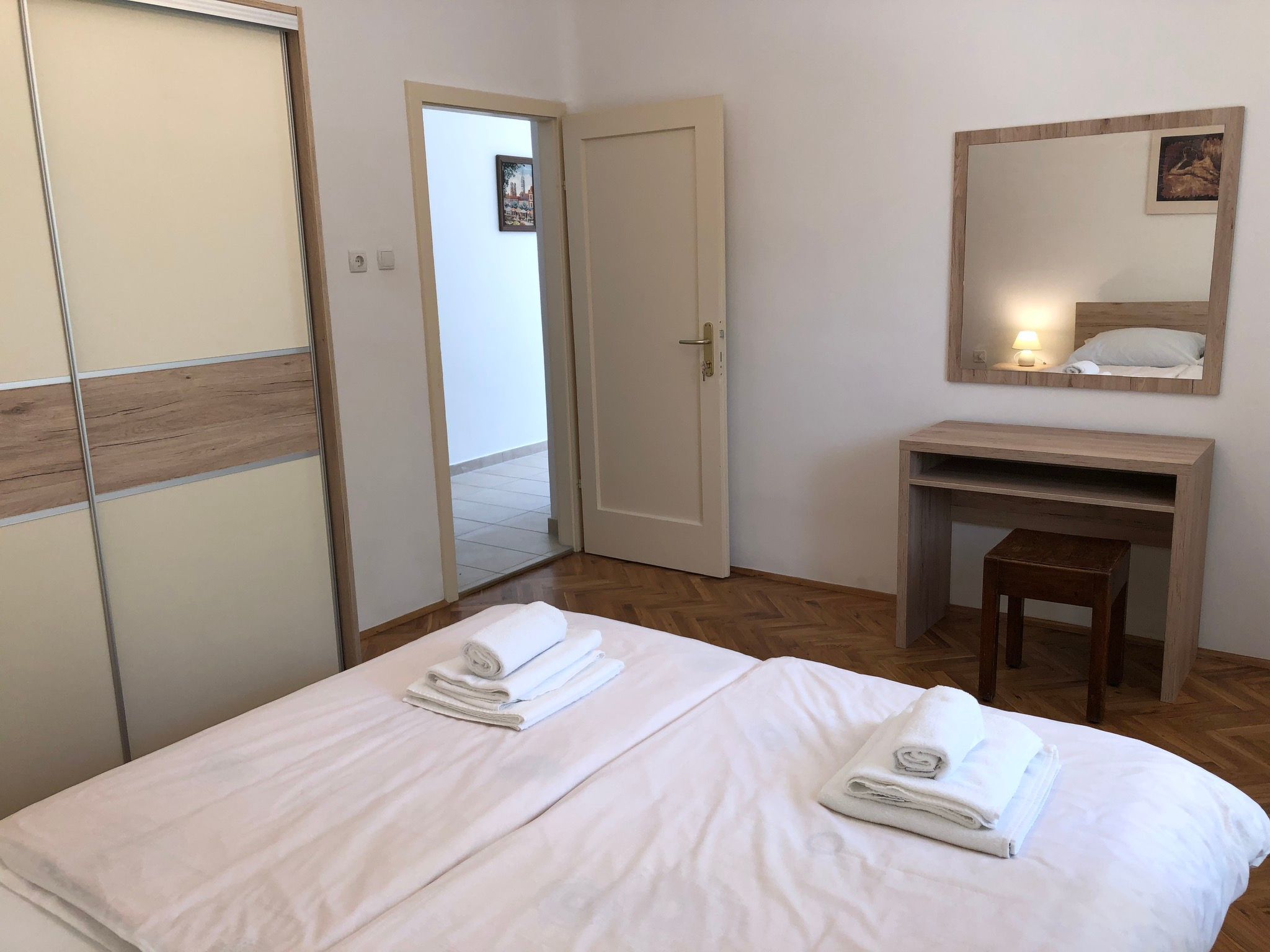 Erdgeschosswohnung mit Terrasse für sechs Personen-Binnen