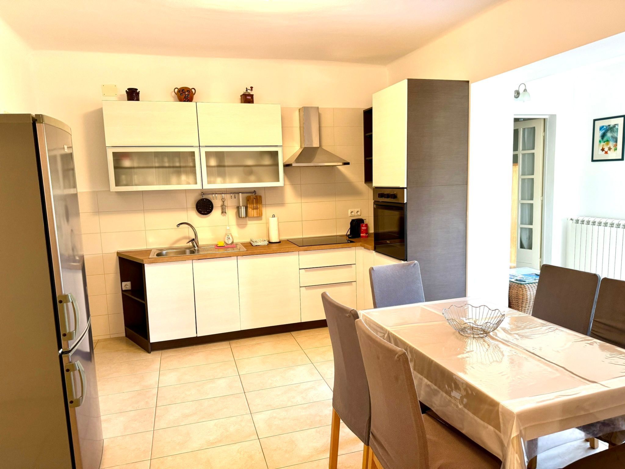 Erdgeschosswohnung mit Terrasse für sechs Personen-Binnen