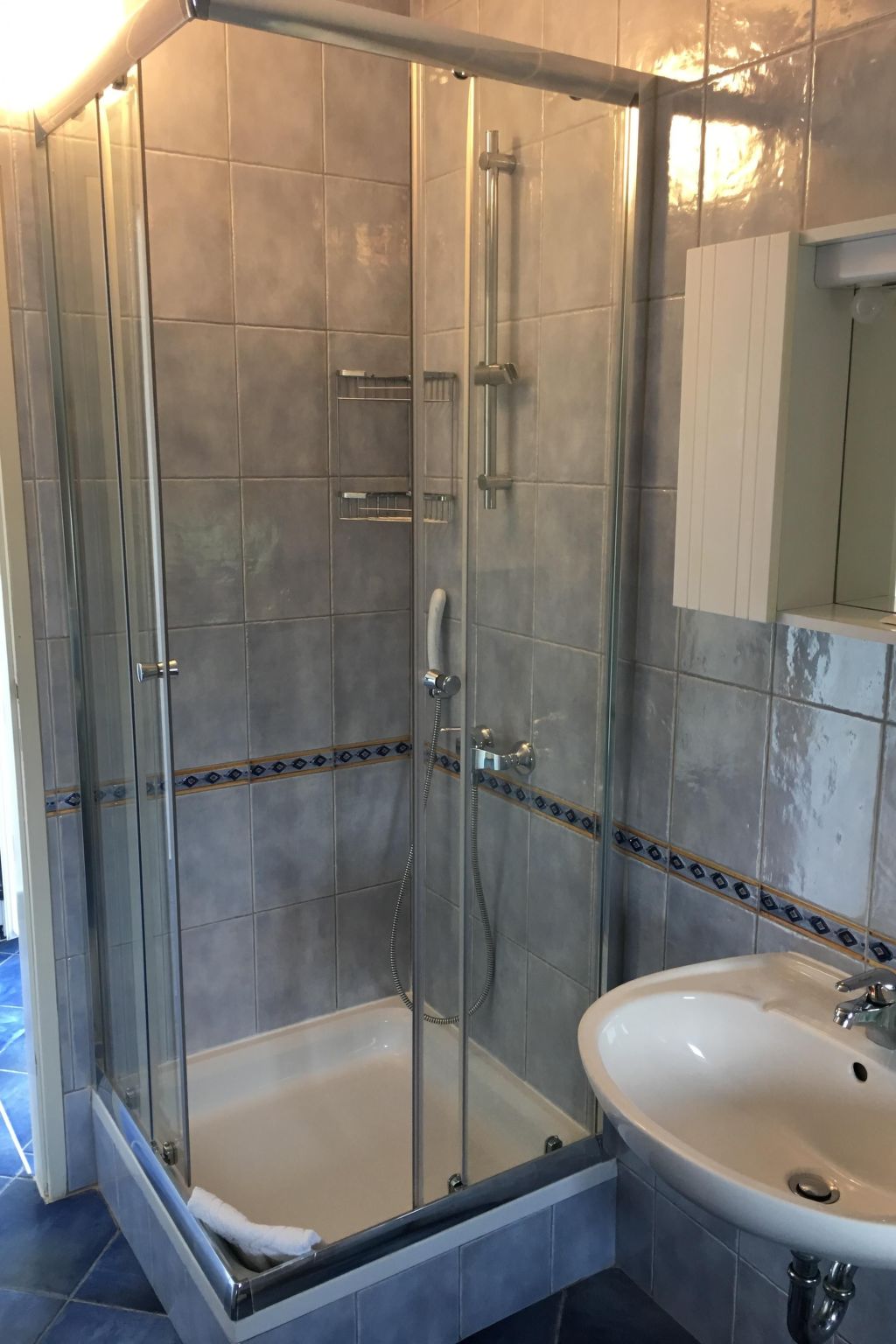 The Blue Line Ferienwohnung mit Balkon-Binnen