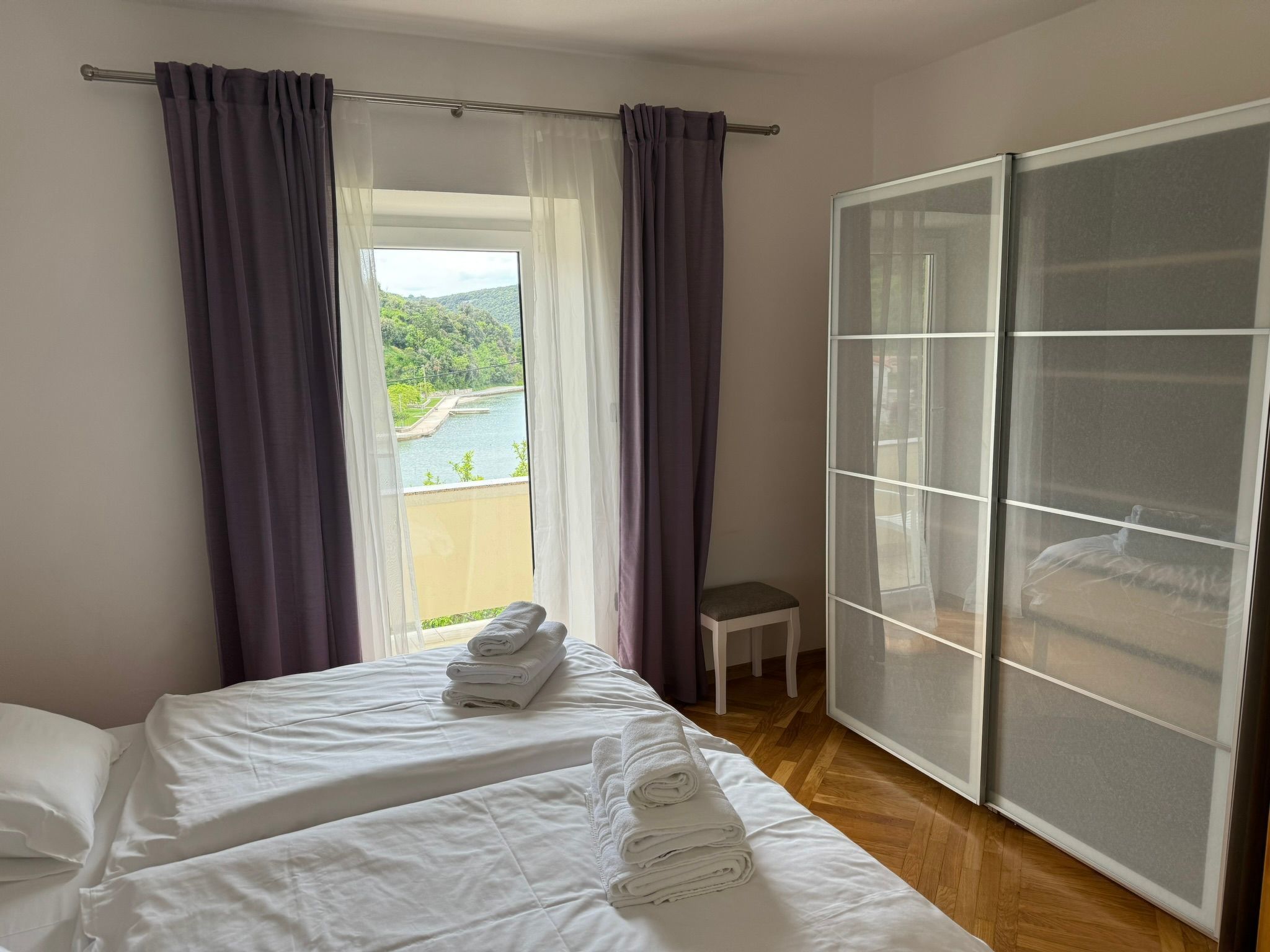 Geräumige Ferienwohnung mit Meerblick-Image-tags.info