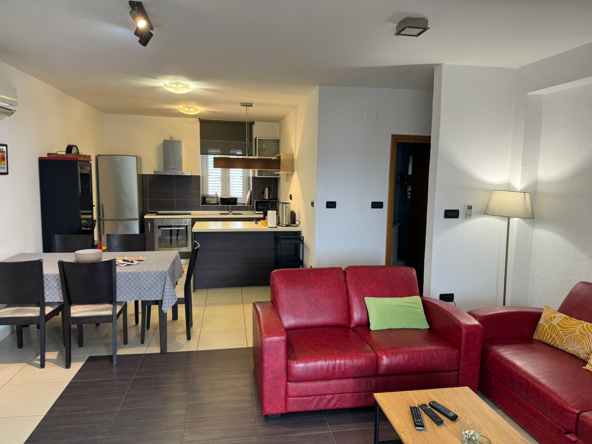 Geräumige Ferienwohnung mit Meerblick-Image-tags.info