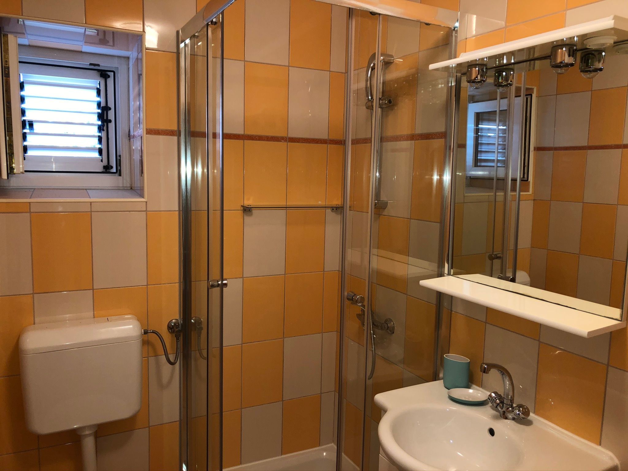 Mit Blick auf das Wasser-Image-tags.info