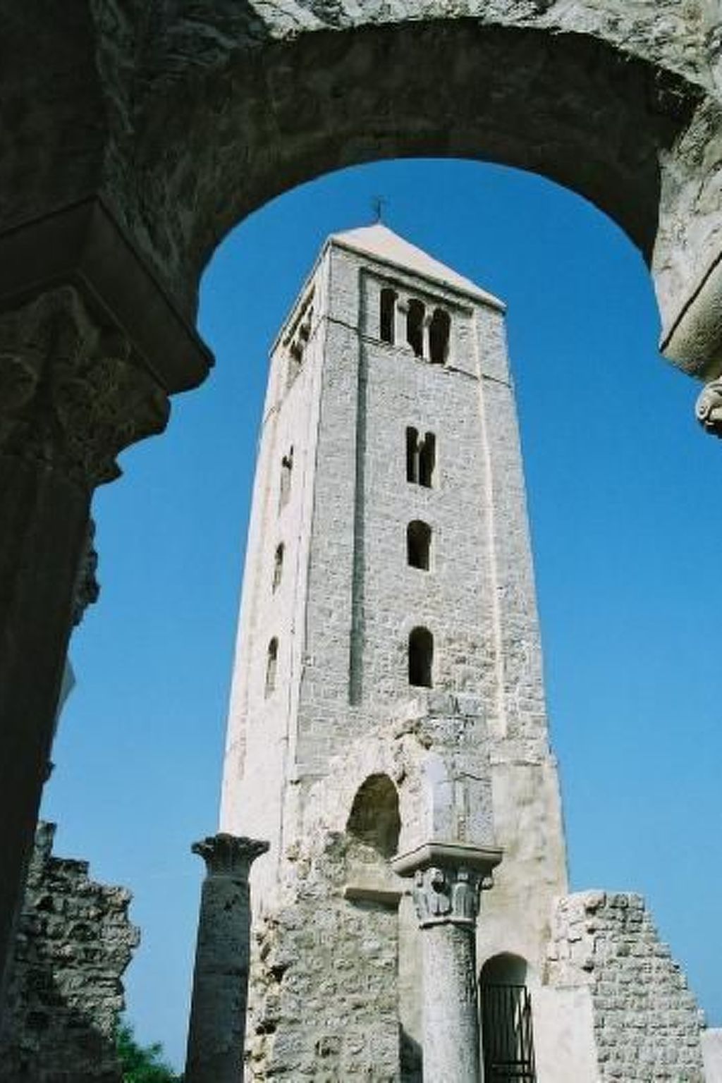 Mit Blick auf das Wasser