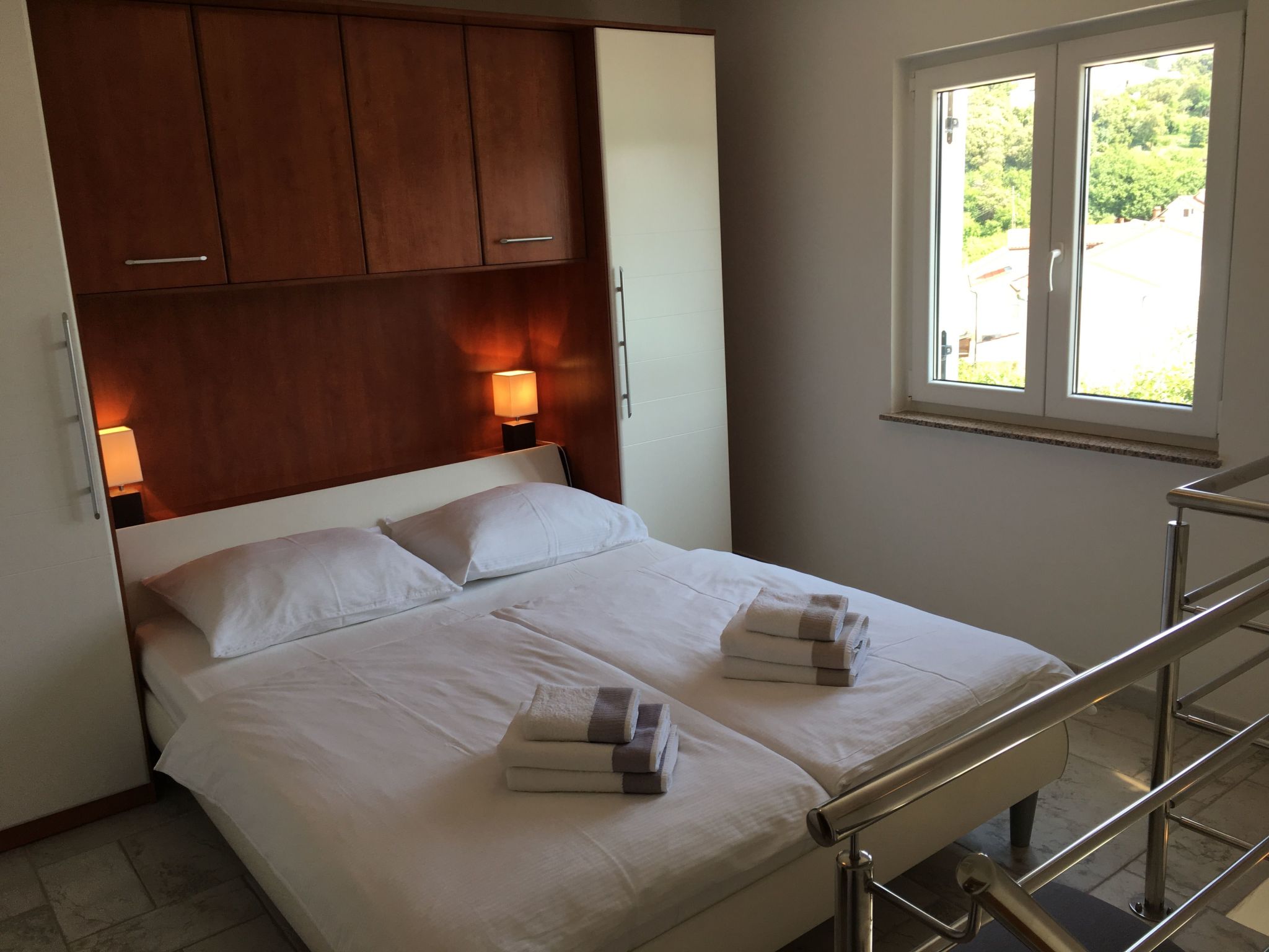 Mit Blick auf das Wasser-Image-tags.info