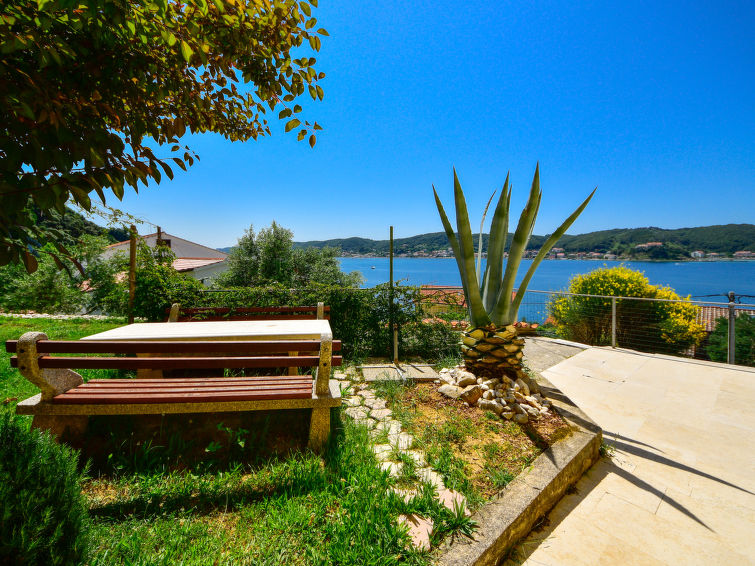 Search and Stay destination Supetarska Draga, Primorsko-goranska županija - Croatia from AU$ 98. Čipčić