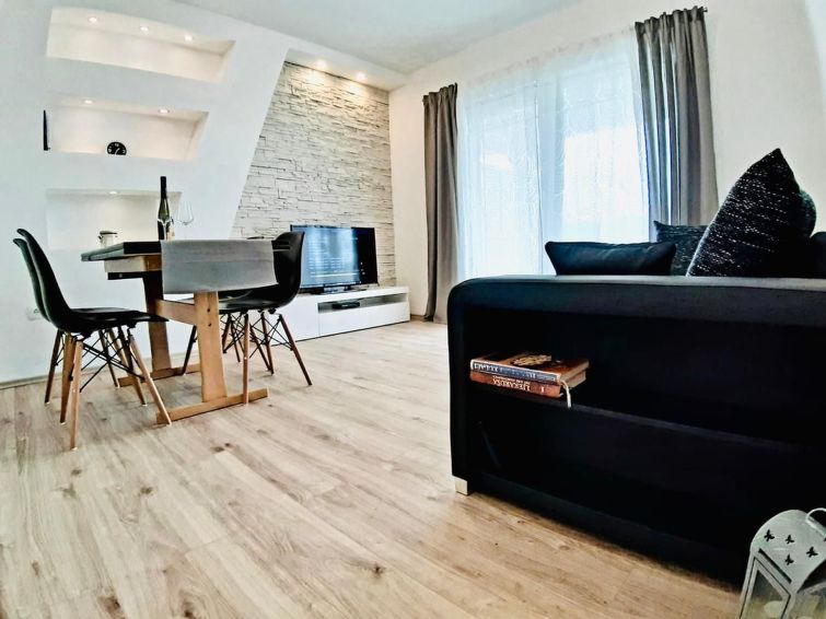 4-persoons appartement aan zee in Supetarska Draga, Rab · 4 pers. in Rab/Supetarska Draga