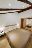 Modern appartement over twee verdiepingen met prachtig zeezicht bij Rab - thumbnail 5