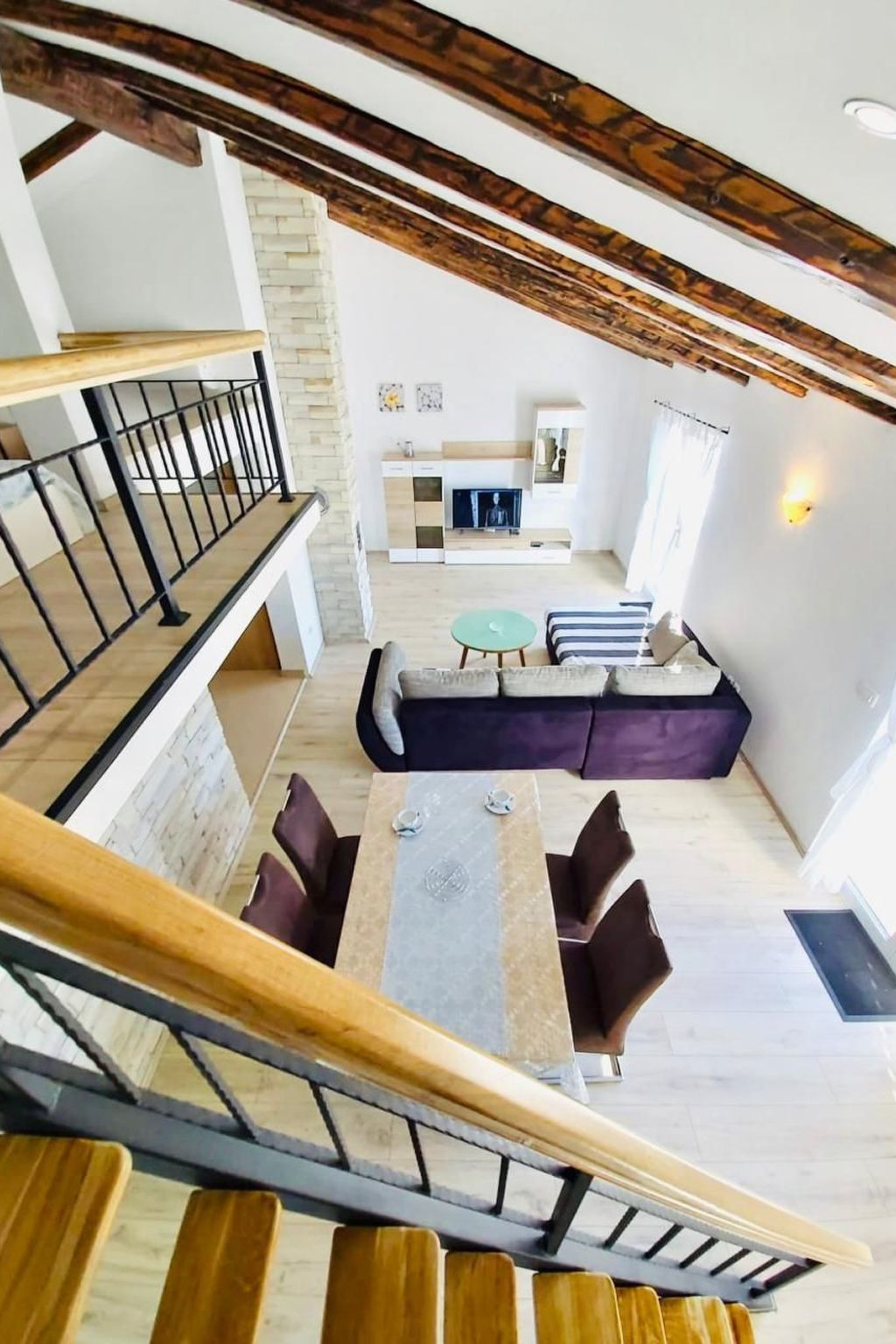 Apartment Karlo auf zwei Wohnebenen, mit Meerblick Apartment in Rab