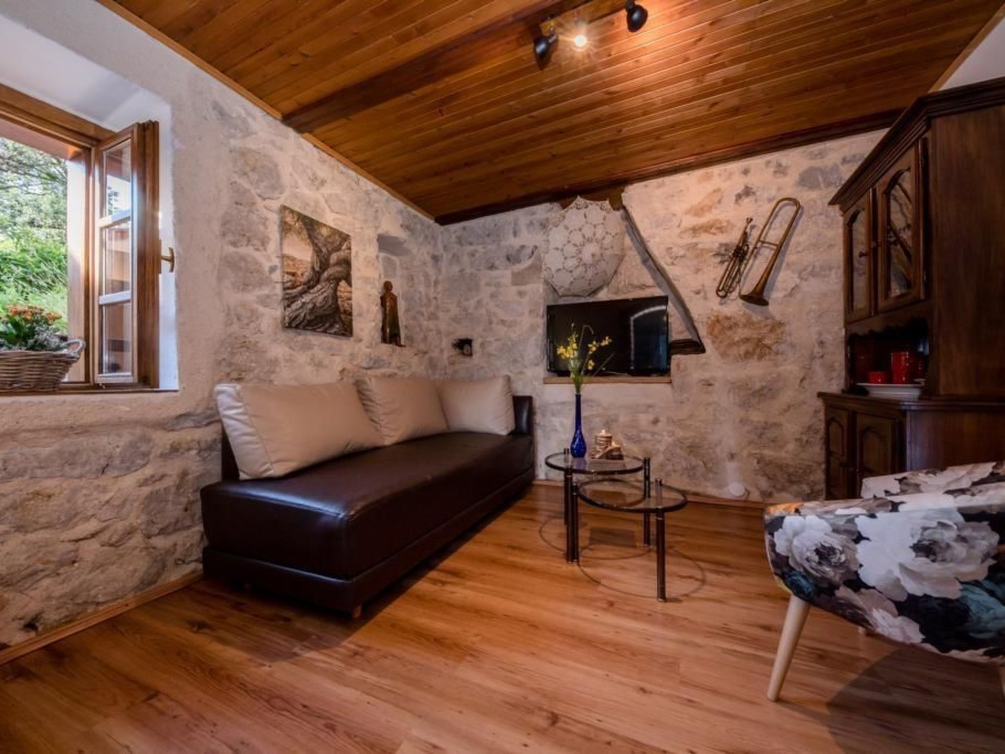 Tolles Ferienhaus in Supetarska Draga mit Garten-Binnen