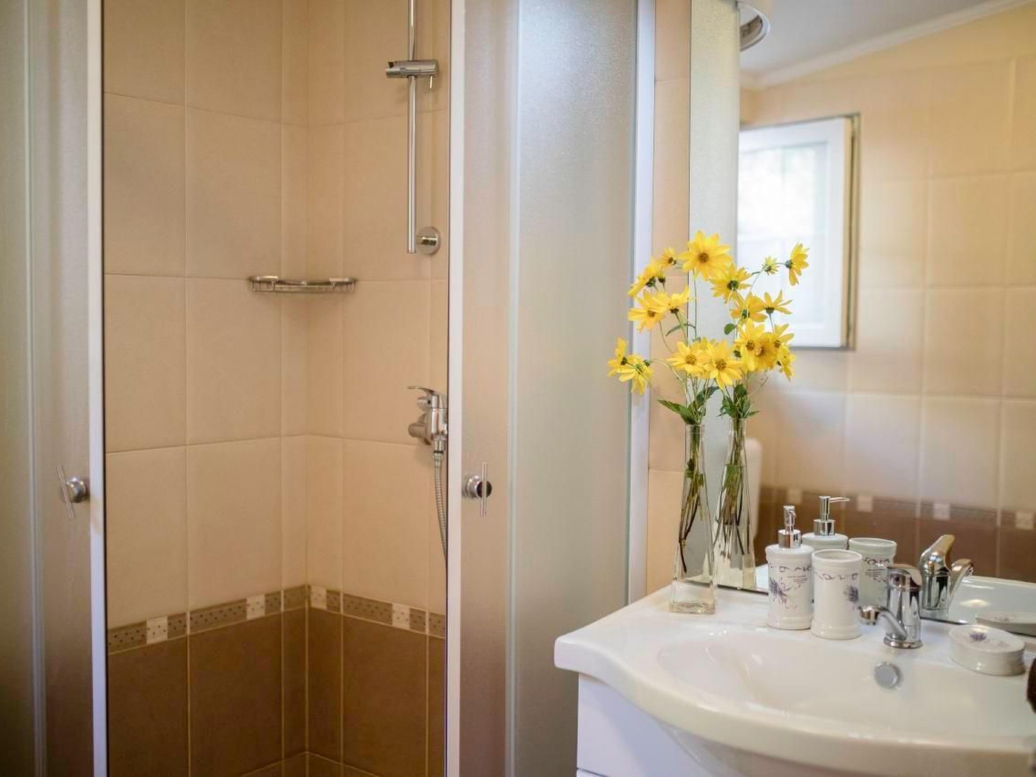 Tolles Ferienhaus in Supetarska Draga mit Garten-Binnen