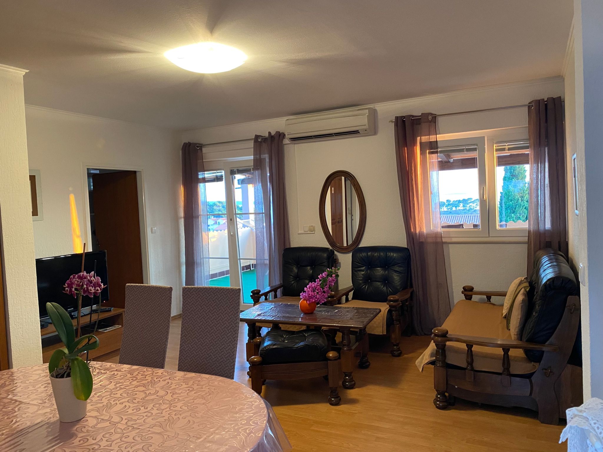 Photo of mit Terrasse