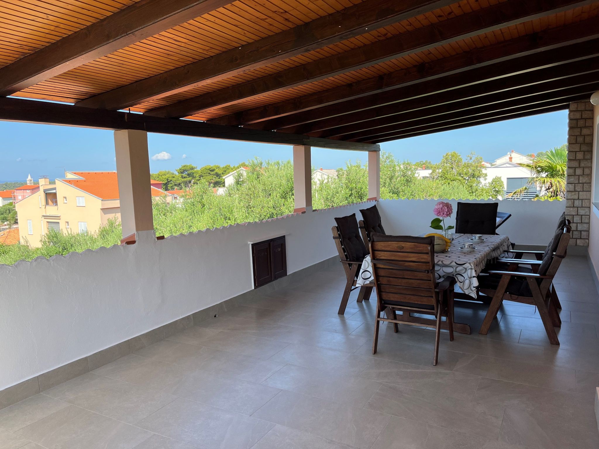 Photo of mit Terrasse