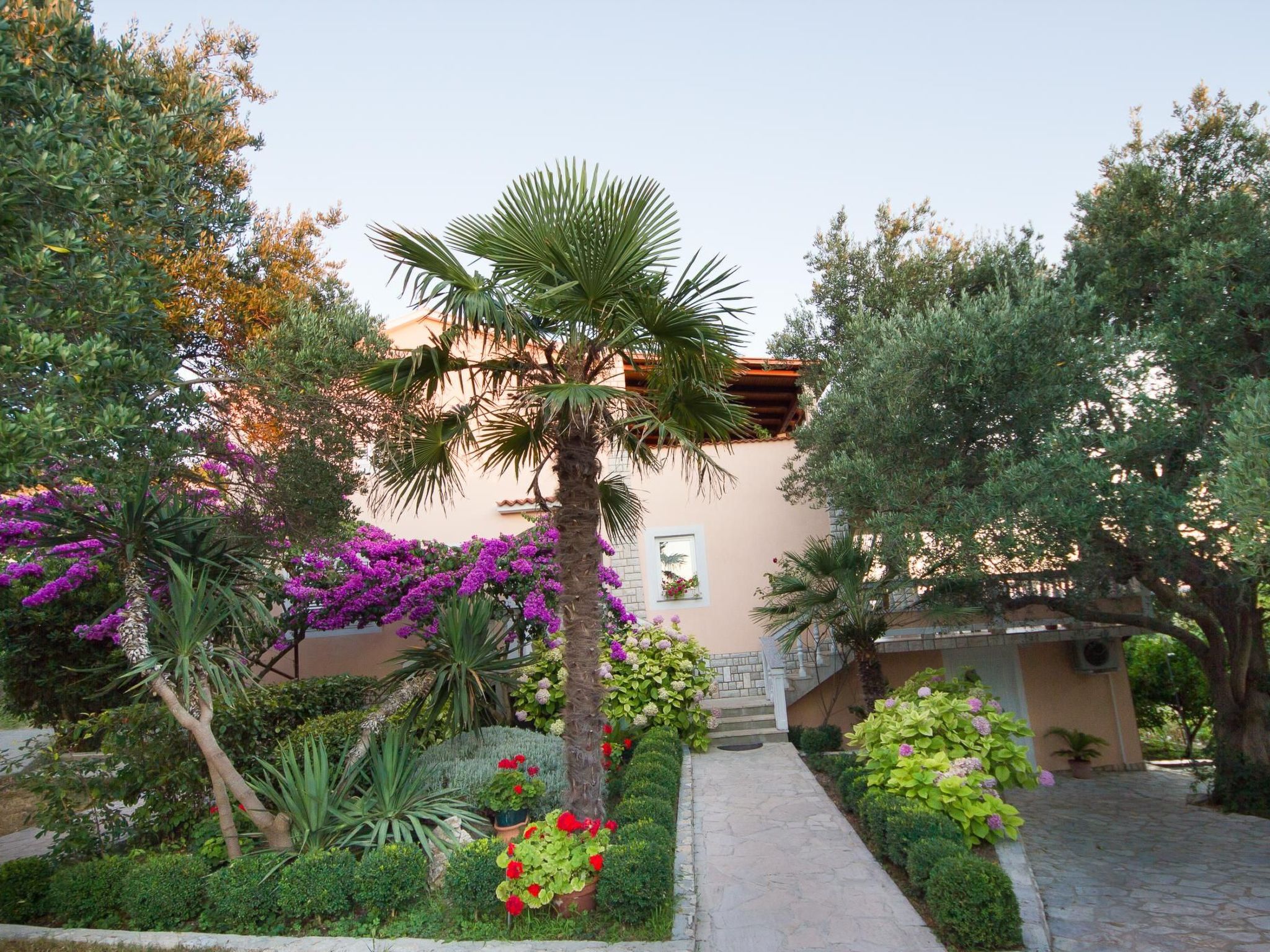 Photo of mit Terrasse