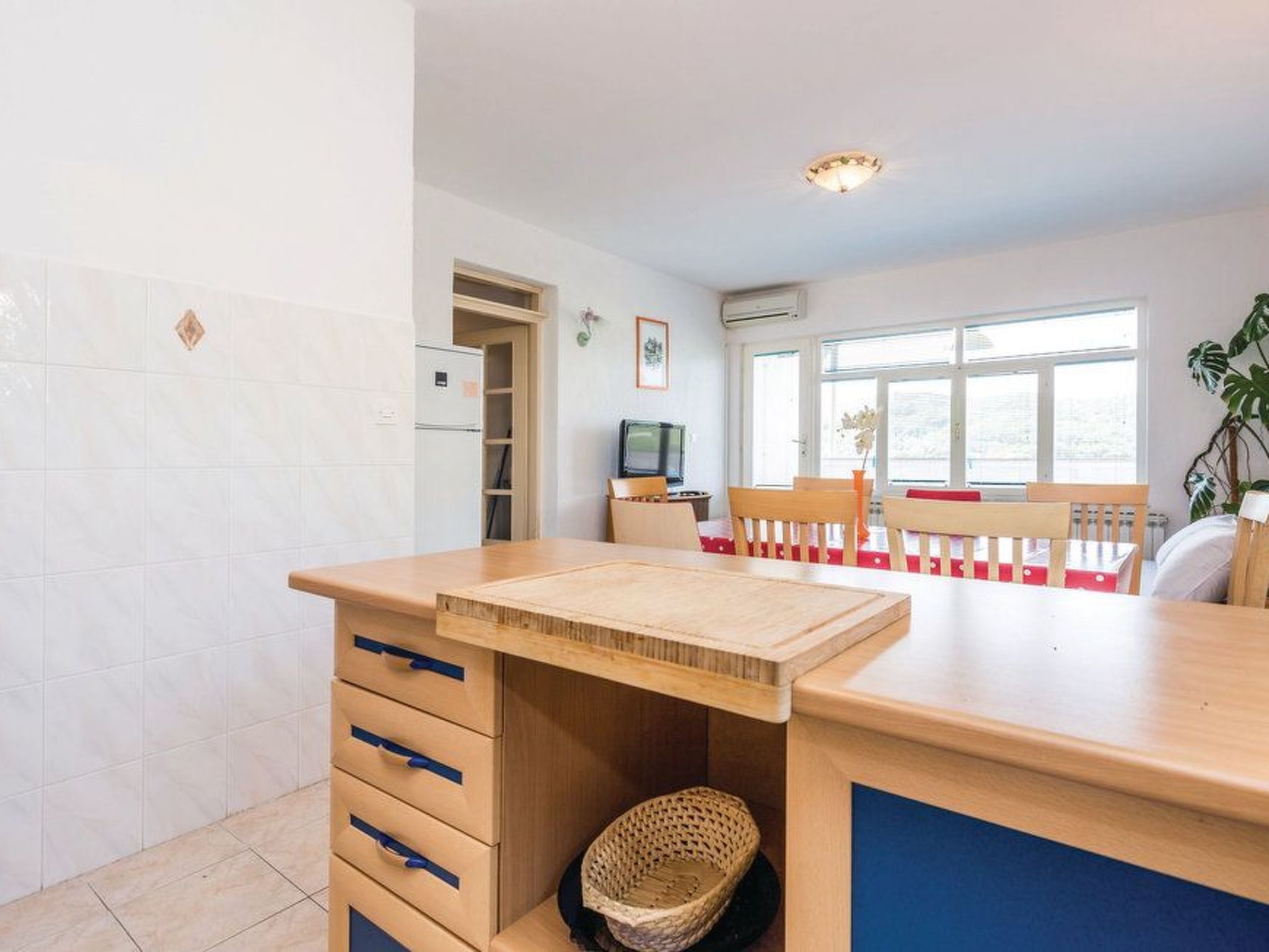 Photo of für 7 Personen ca. 120 m&sup2; in Supetarska Dra