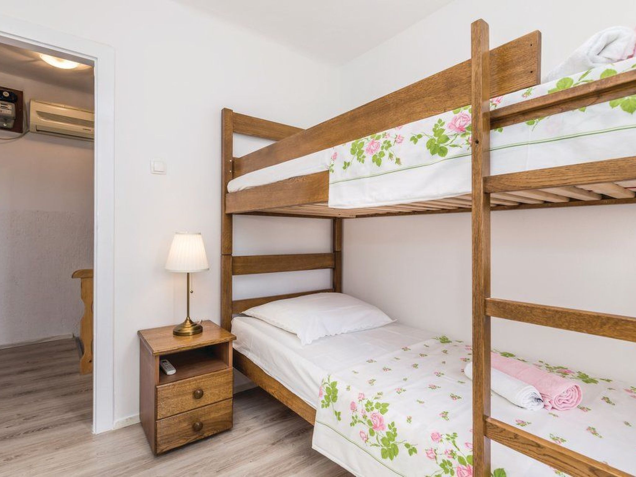 Photo of für 6 Personen in Supetarska Draga