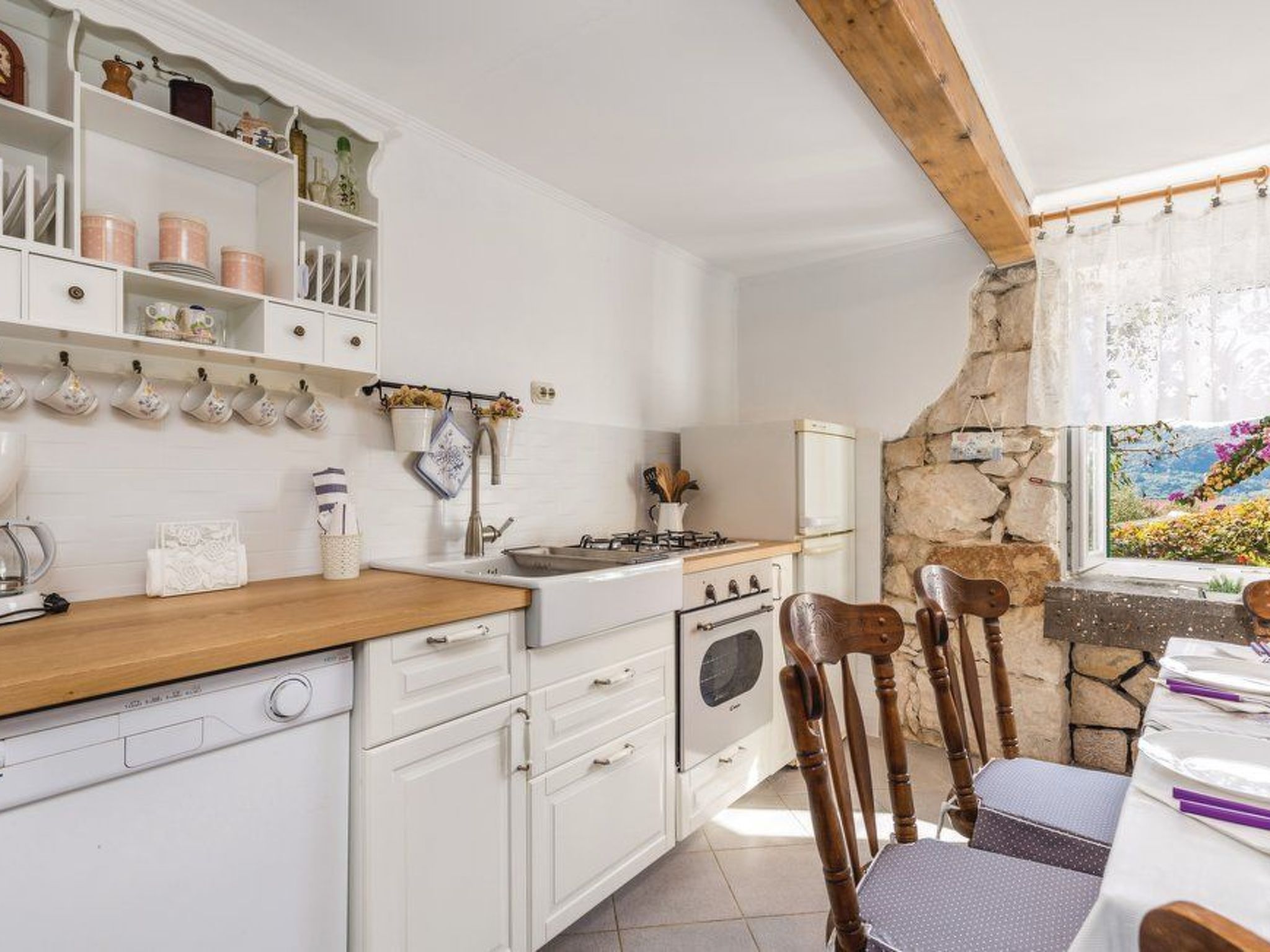 Photo of für 6 Personen in Supetarska Draga