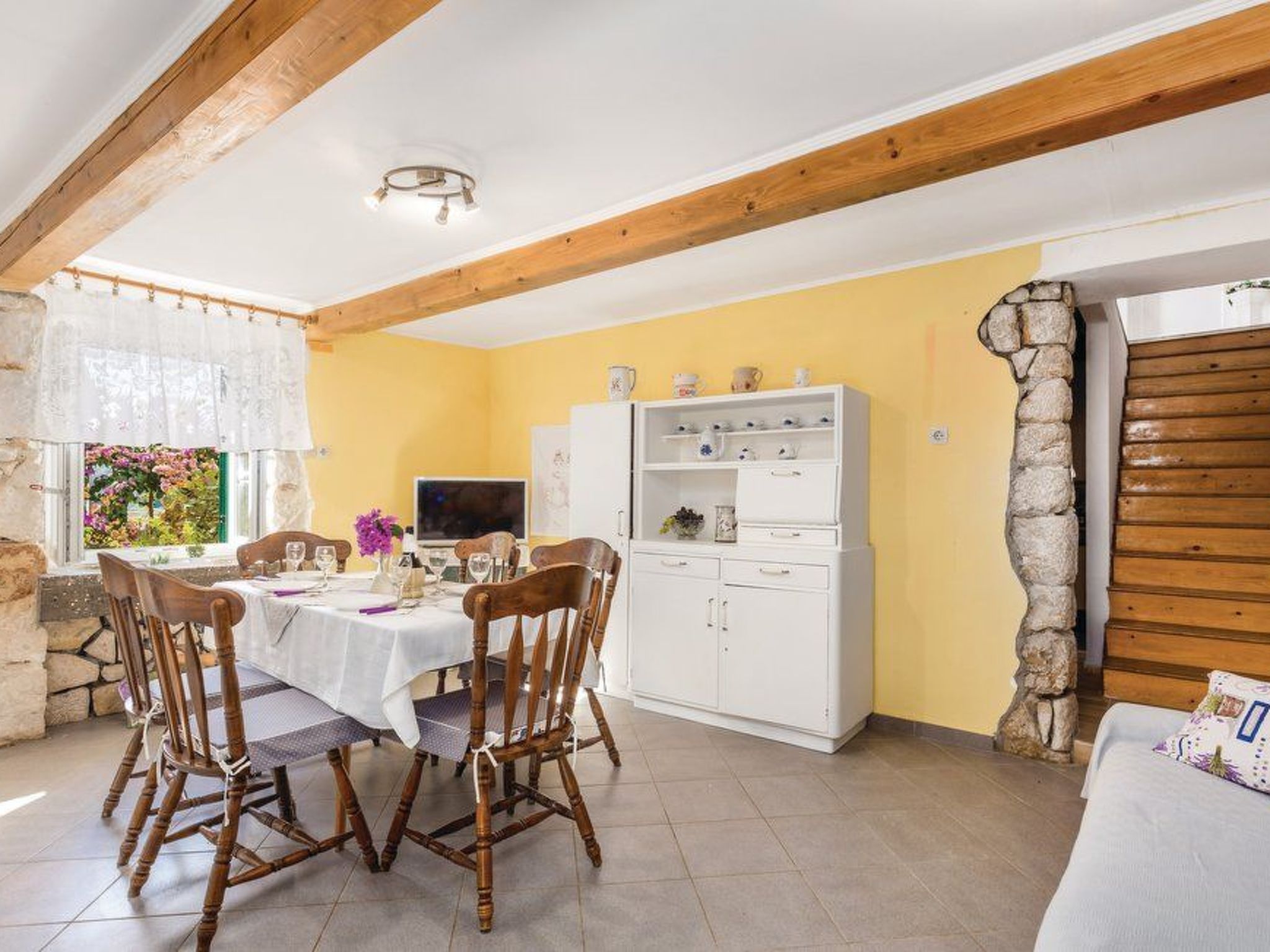 Photo of für 6 Personen in Supetarska Draga