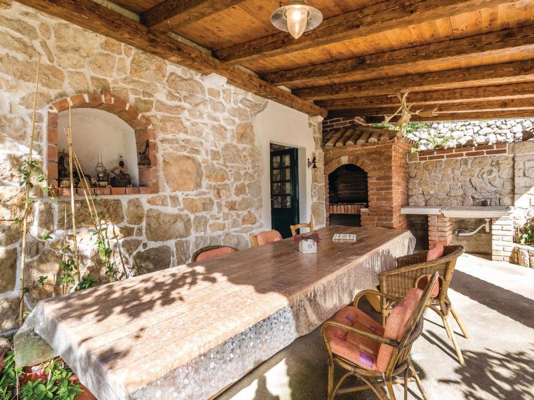 Photo of für 6 Personen in Supetarska Draga