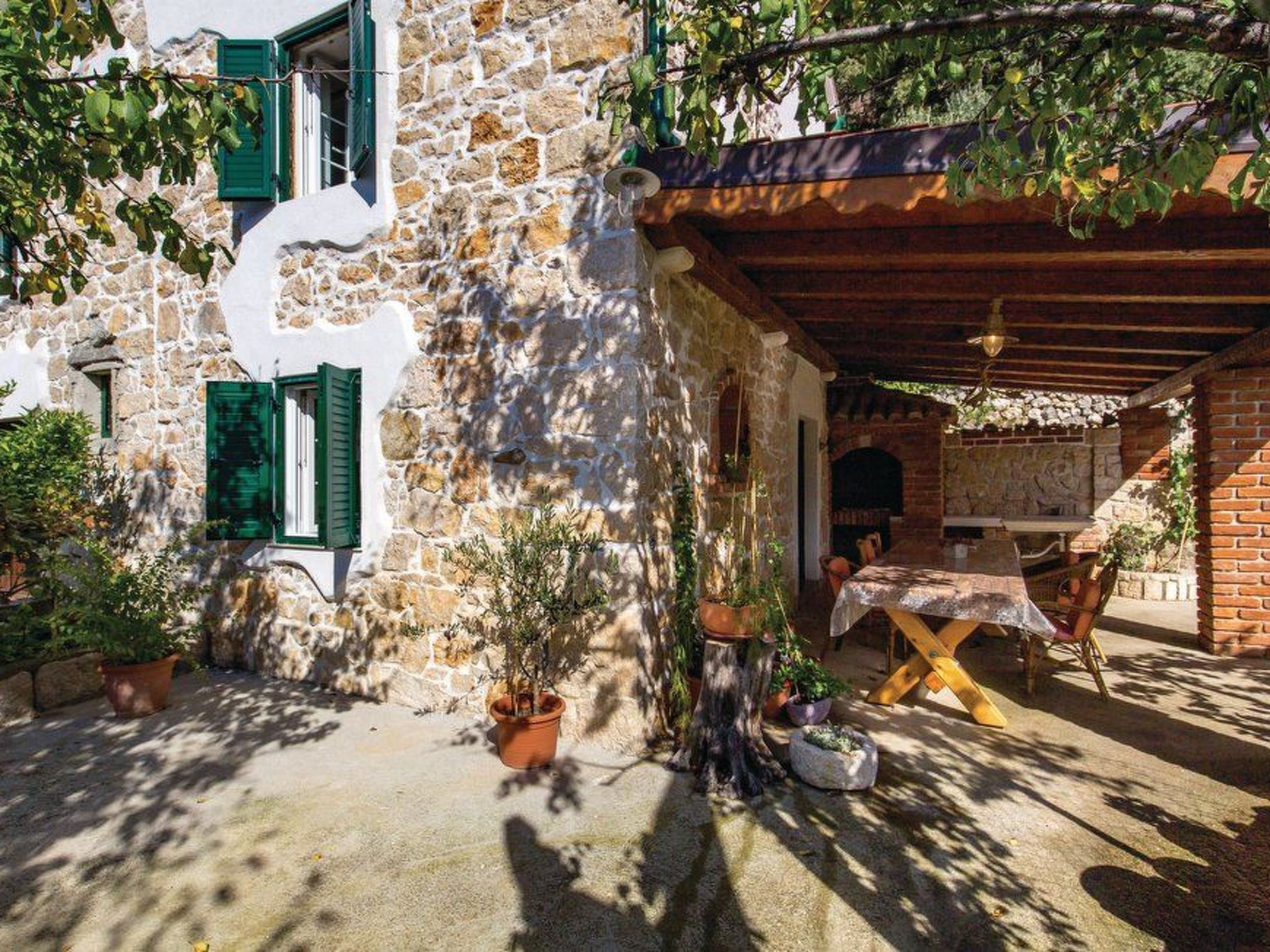 Photo of für 6 Personen in Supetarska Draga