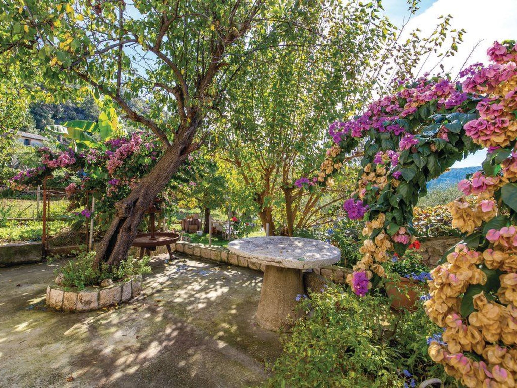 Photo of für 6 Personen in Supetarska Draga