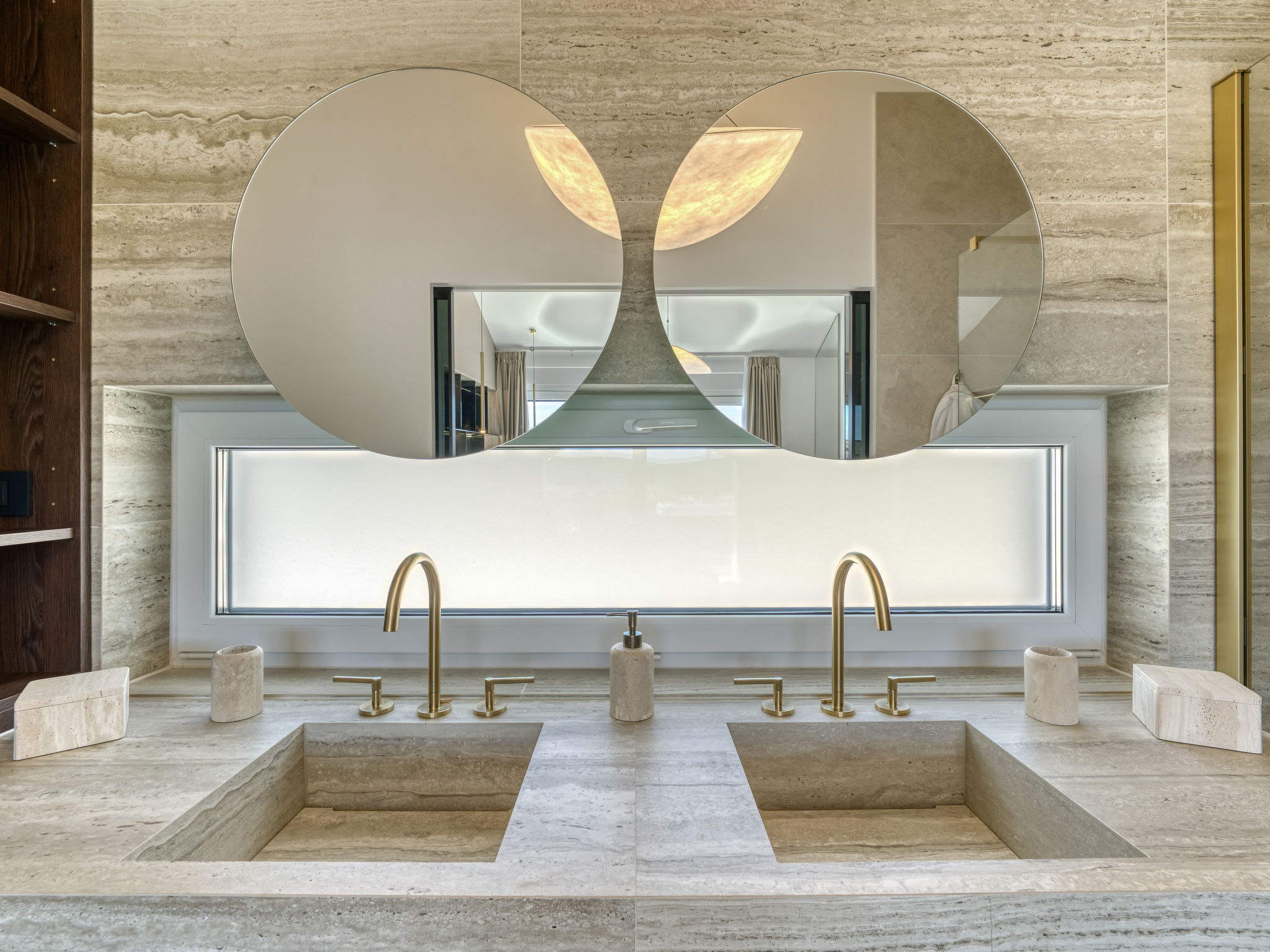 Villa Loparia – Salle de bains, photo 2 sur 102